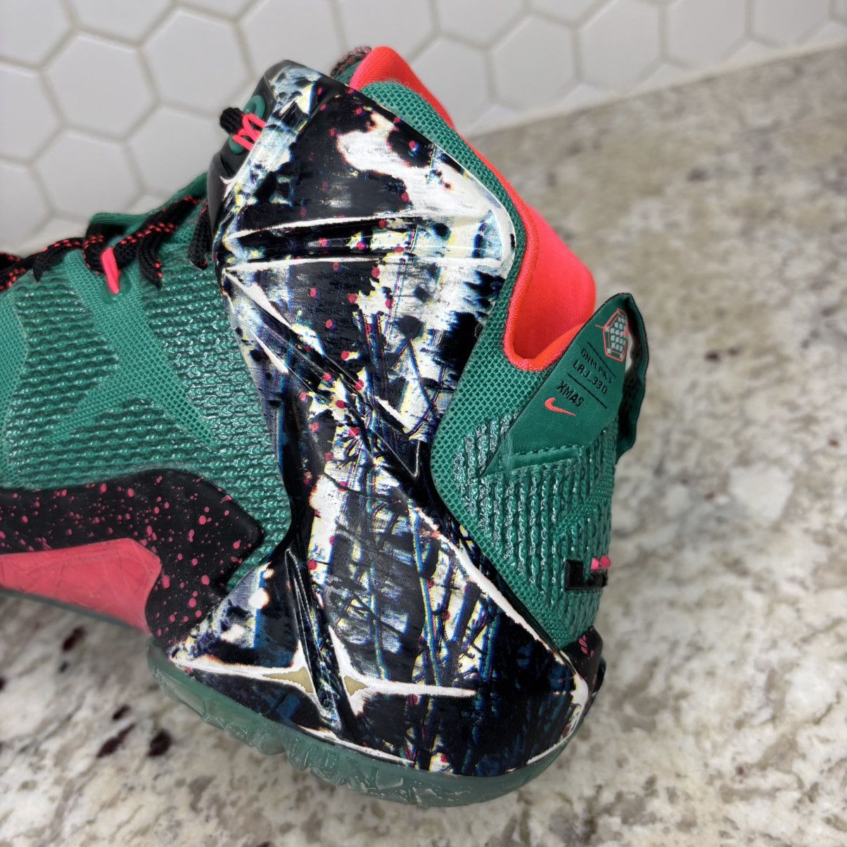 Nike Size 9 - Nike LeBron 12 Xmas Akron Birch Worn OG All Size US 9 / EU 42 - 12 Thumbnail