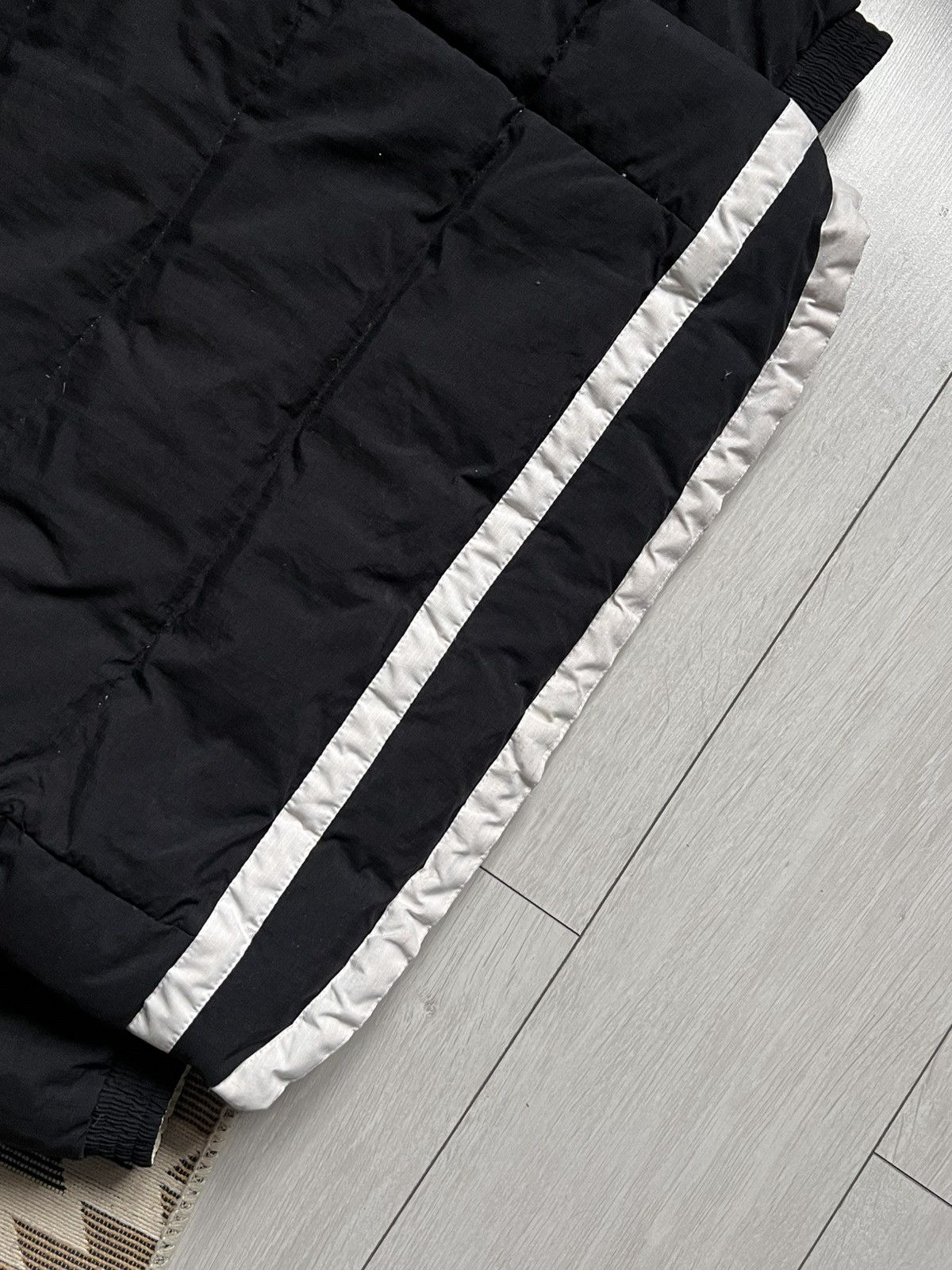 Nike Nike Vintage Y2k Two Side Puffer Reversible Down Jacket Size US M / EU 48-50 / 2 - 21 Thumbnail