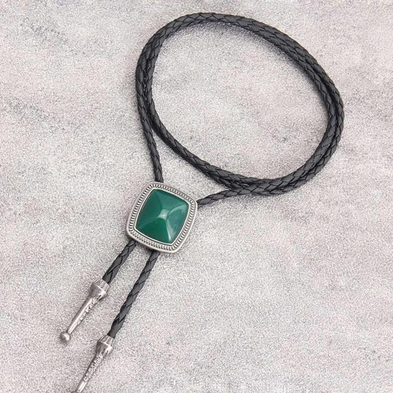 Other Men's Bolo Tie Cowboy Necklace Leather Necktie Western Size ONE SIZE - 1 Thumbnail
