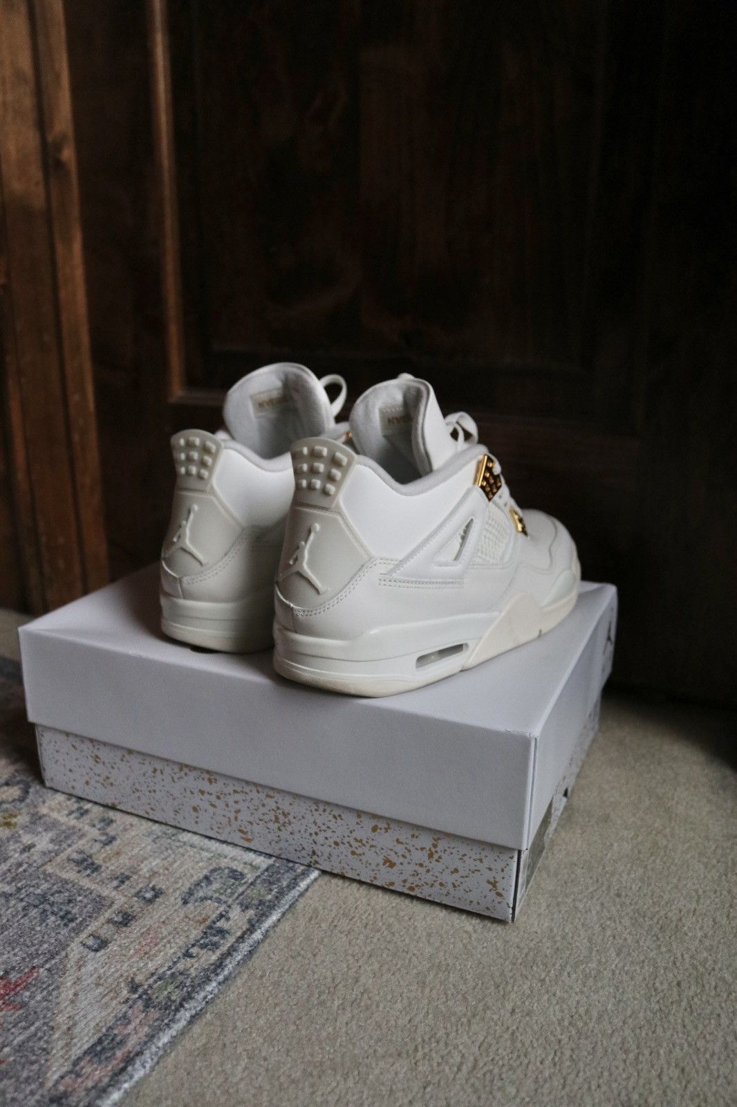 Jordan Brand WMNS Jordan 4 Retro 'Metallic Gold' Size US 10 / EU 43 - 2 Thumbnail