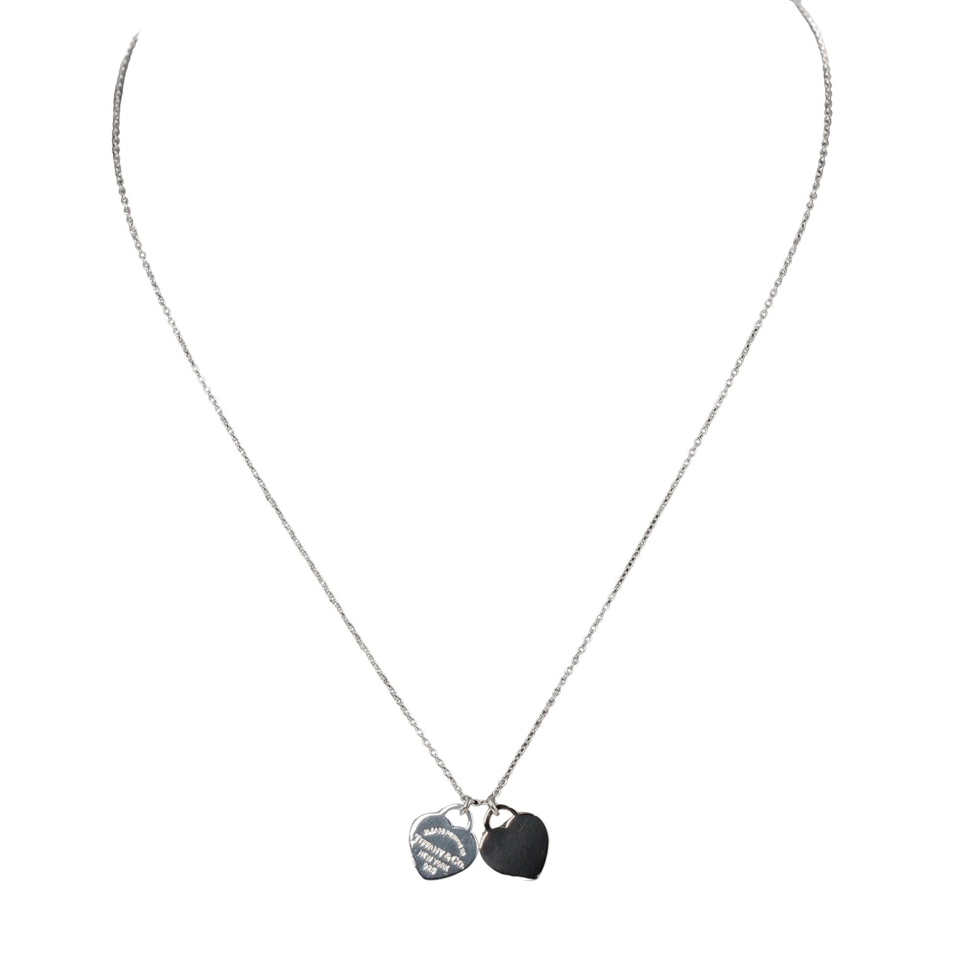 Tiffany & Co Plaque coeur necklace