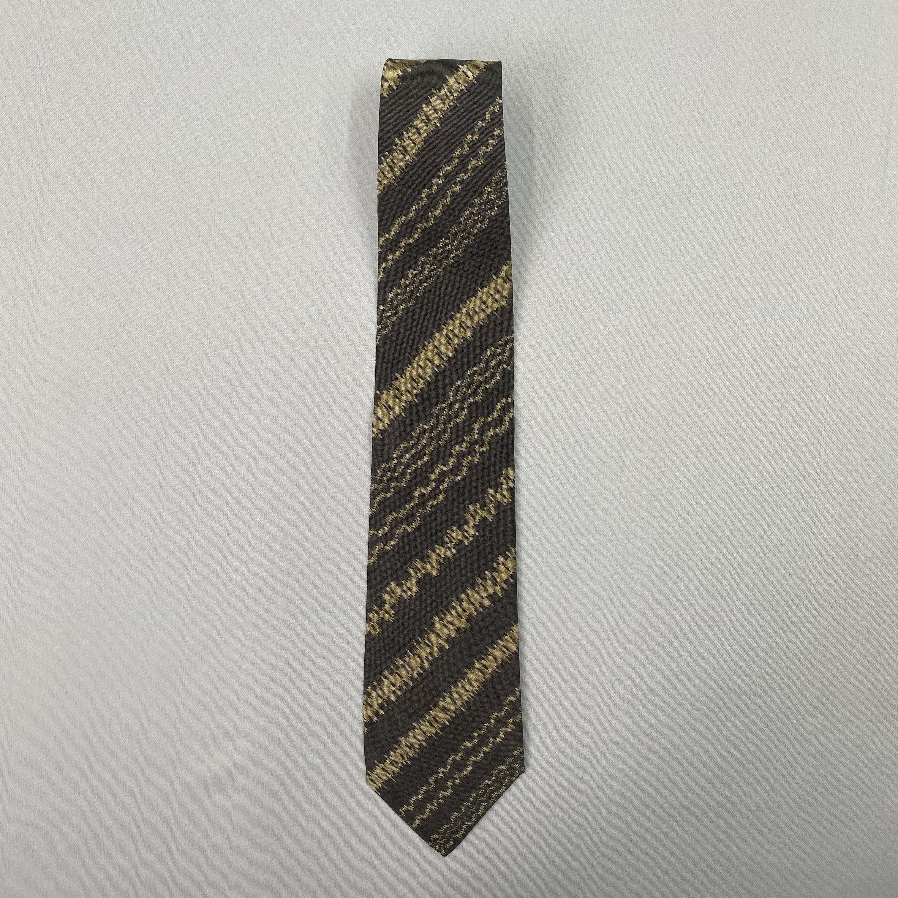 Issey Miyake Vintage Issey Miyake SILK Necktie Cravate Pure Silk Neck Tie Size ONE SIZE - 3 Thumbnail