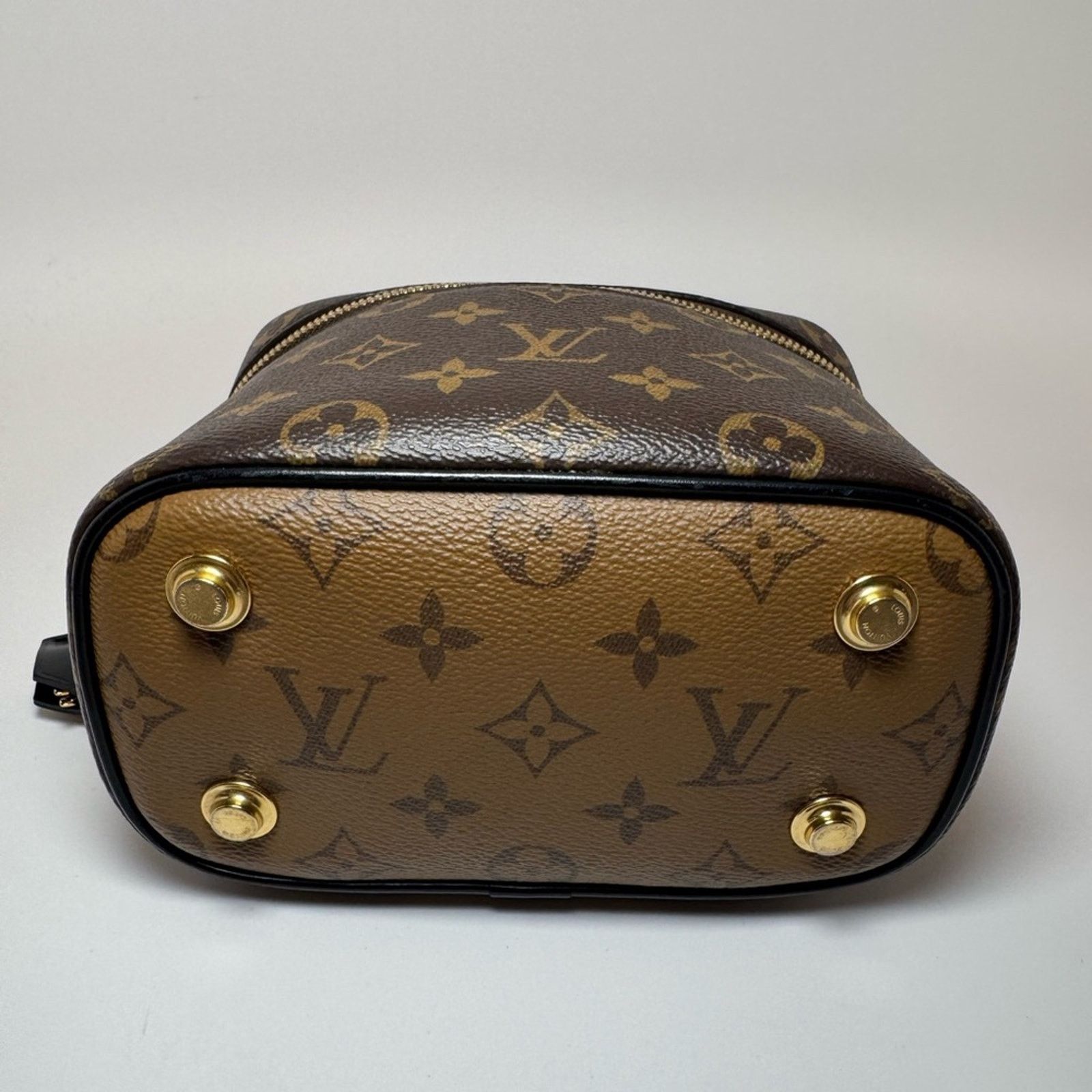 Louis Vuitton Louis Vuitton Vanity PM Reverse Monogram Chain Leather Strap Size ONE SIZE - 10 Thumbnail
