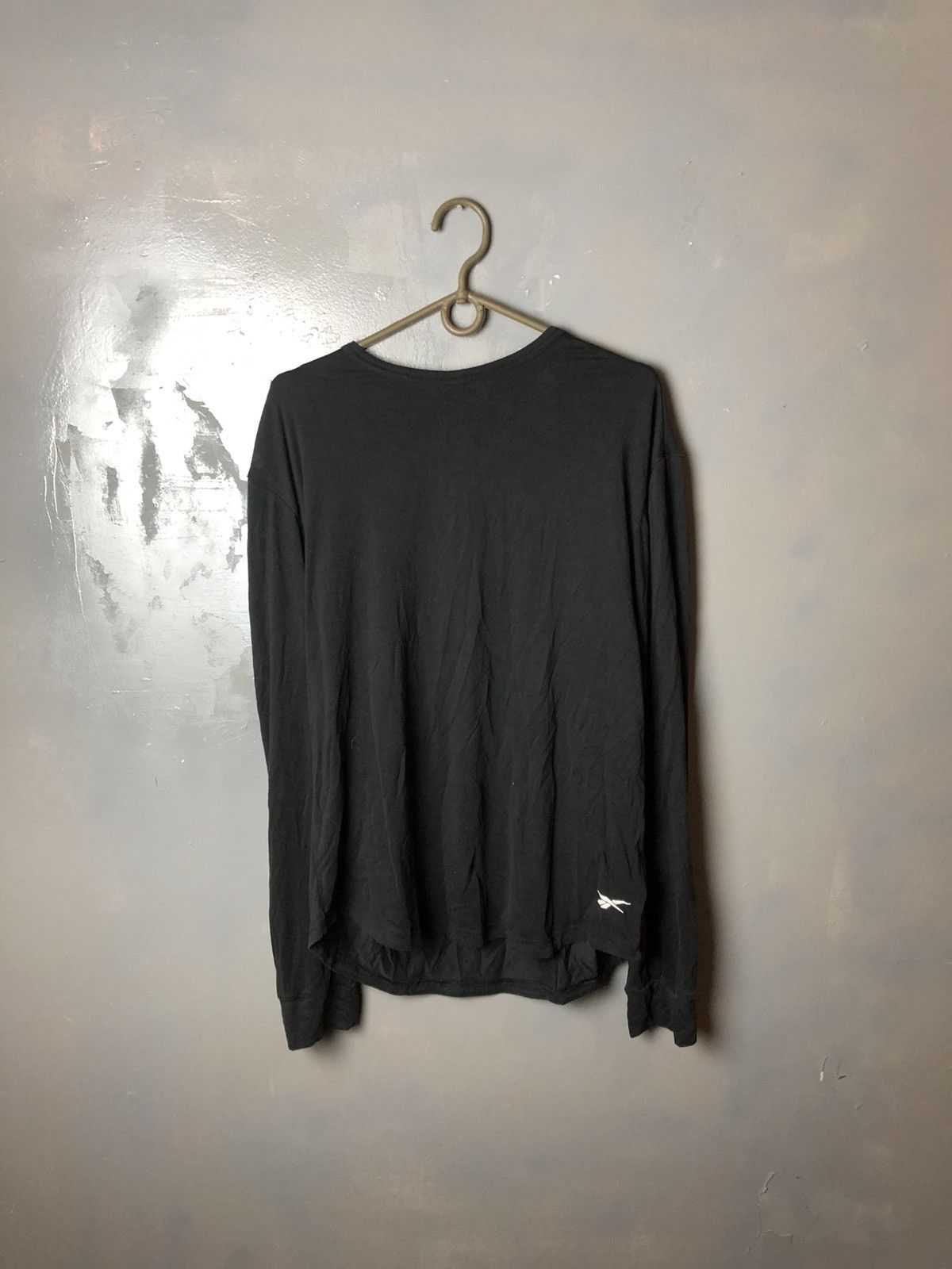 Reebok Men’s long sleeve size M Reebok Size US M / EU 48-50 / 2 - 1 Thumbnail