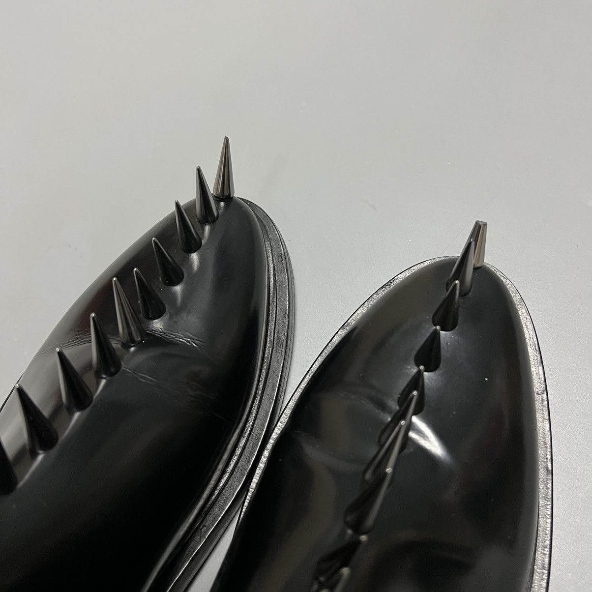 Balenciaga Balenciaga Spike Accents Leather Chelsea Boots Black men's Size US 6.5 / EU 39-40 - 10 Thumbnail