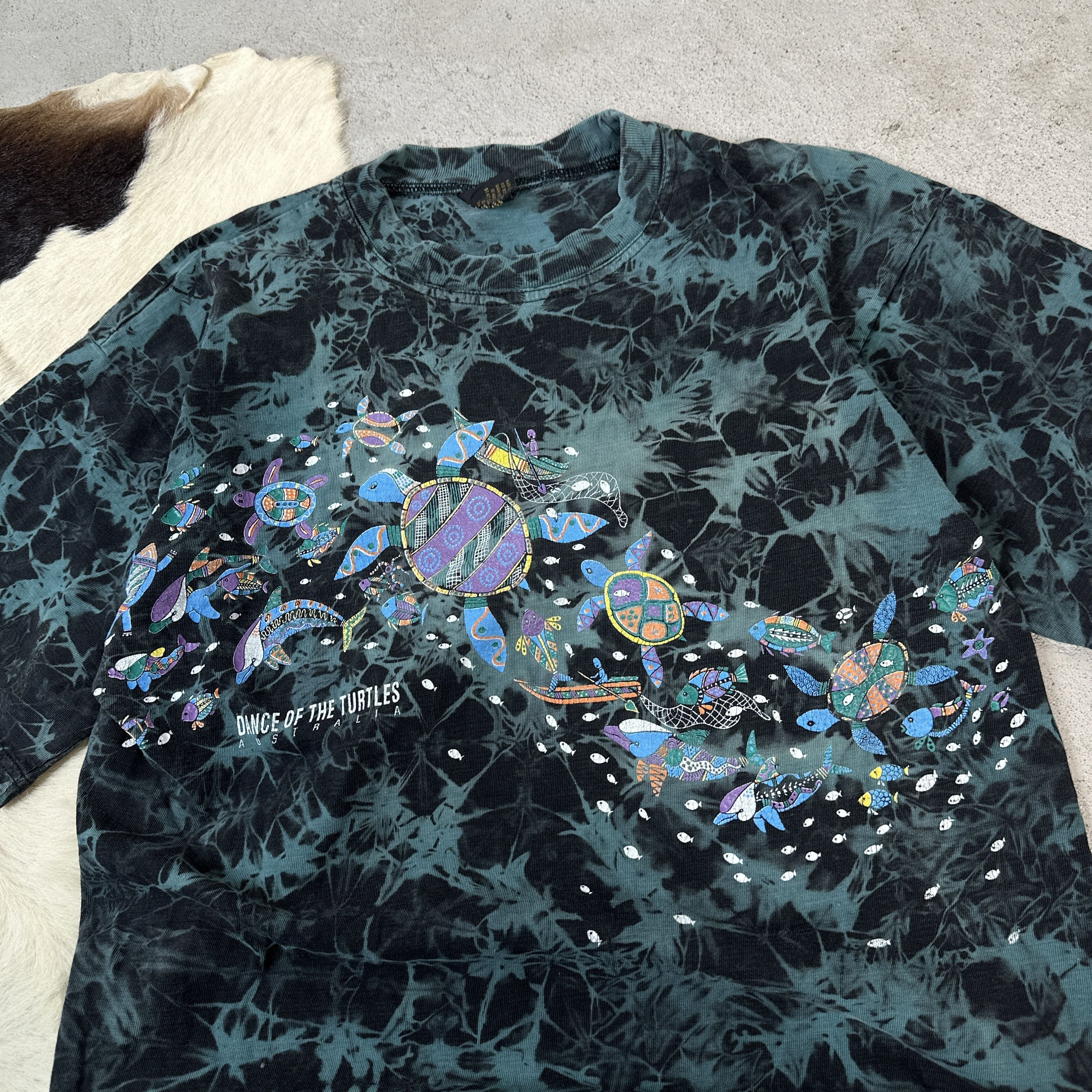 Vintage Vintage Turtle Tie-Dye 90s T-Shirt Size US M / EU 48-50 / 2 - 3 Thumbnail