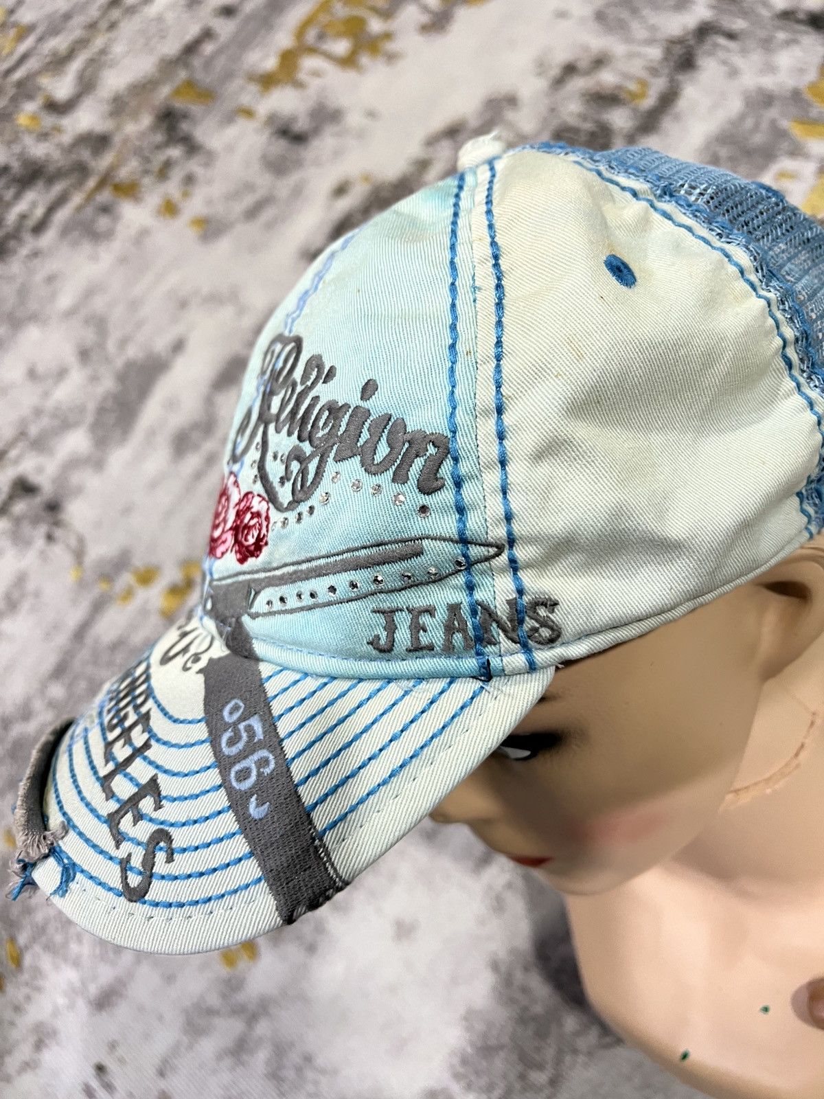 True Religion Vintage True Religion Hat Distressed - Very Style Size ONE SIZE - 6 Thumbnail