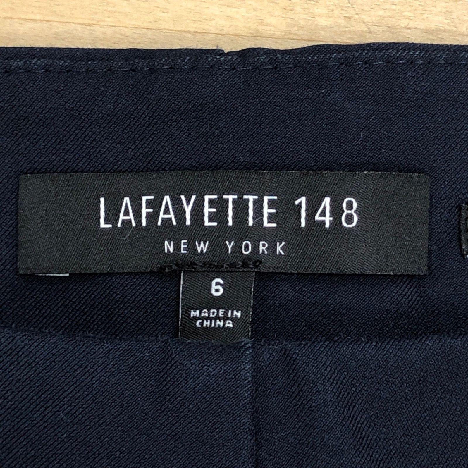 Lafayette 148 Lafayette 148 Sz 6 Pants Stanton Side Zip Crop Stretch Blue Size 28" / US 6 / IT 42 - 9 Thumbnail