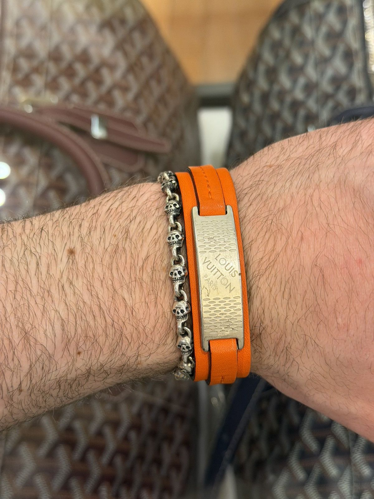 Louis Vuitton Louis Vuitton Vibrant Orange Leather Bracelet Size ONE SIZE - 2 Thumbnail