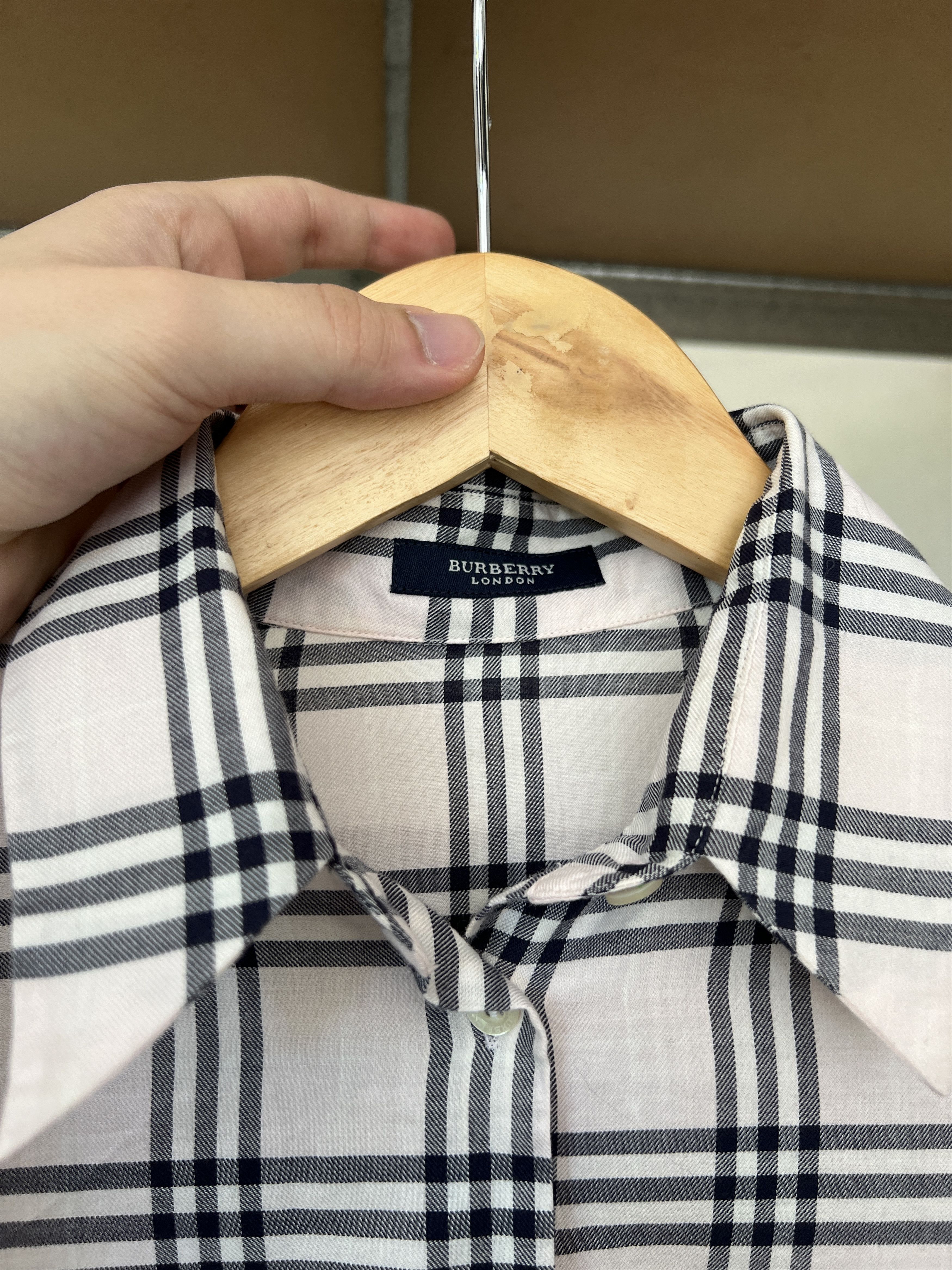 Burberry Burberry London Vintage 90s Nowa Check Ling Sleeve Shirt Size M / US 6-8 / IT 42-44 - 3 Thumbnail
