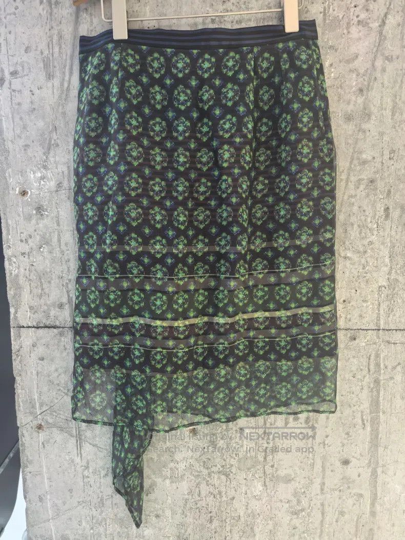 Dries Van Noten Dries Van Noten Silk Skirt Size 25" / US 0 / IT 36 - 2 Thumbnail