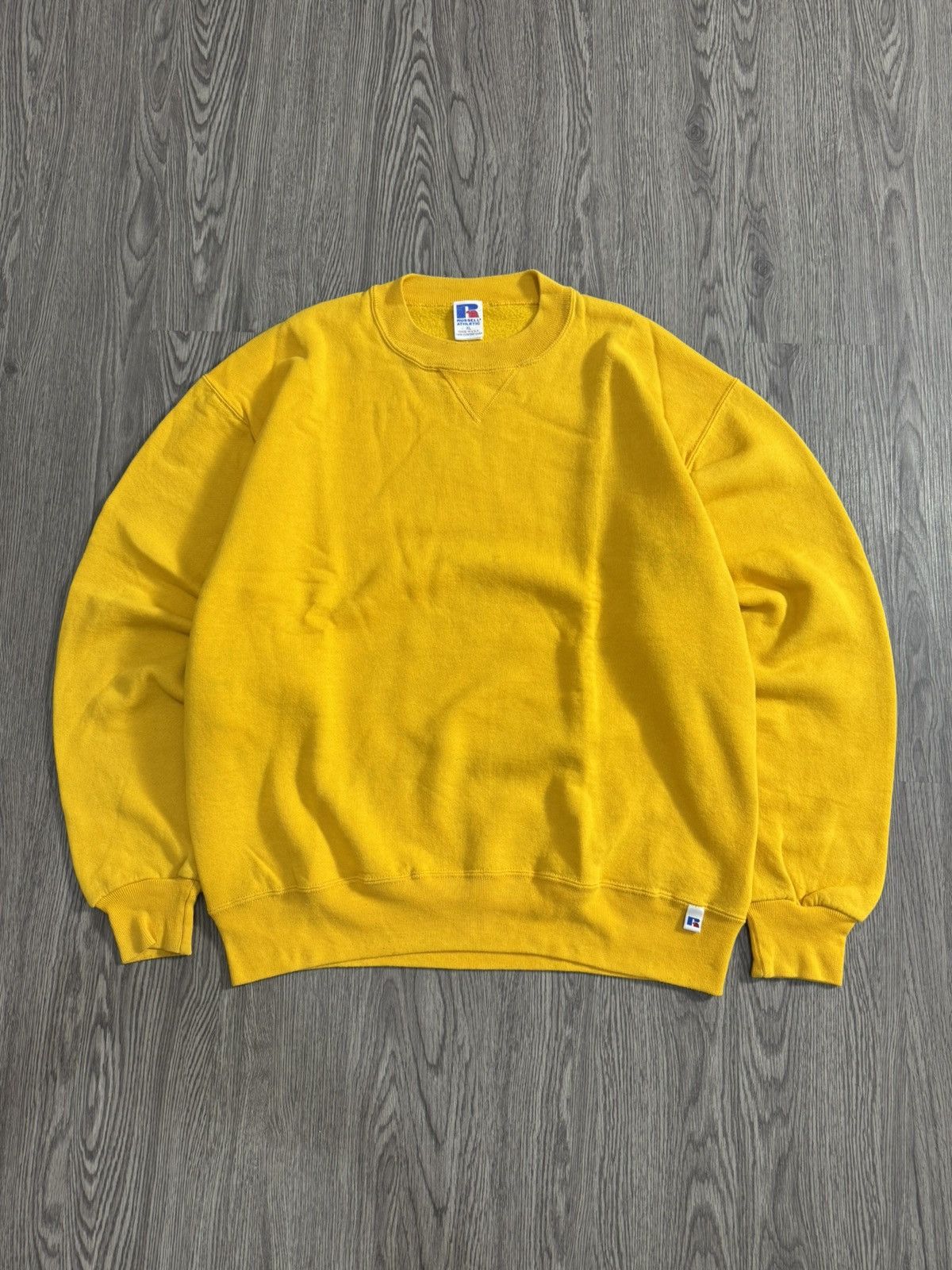 20471120 💥LASTTTT SALE💥Russel Athletic Vintage USA 90’s Size US XL / EU 56 / 4 - 1 Thumbnail