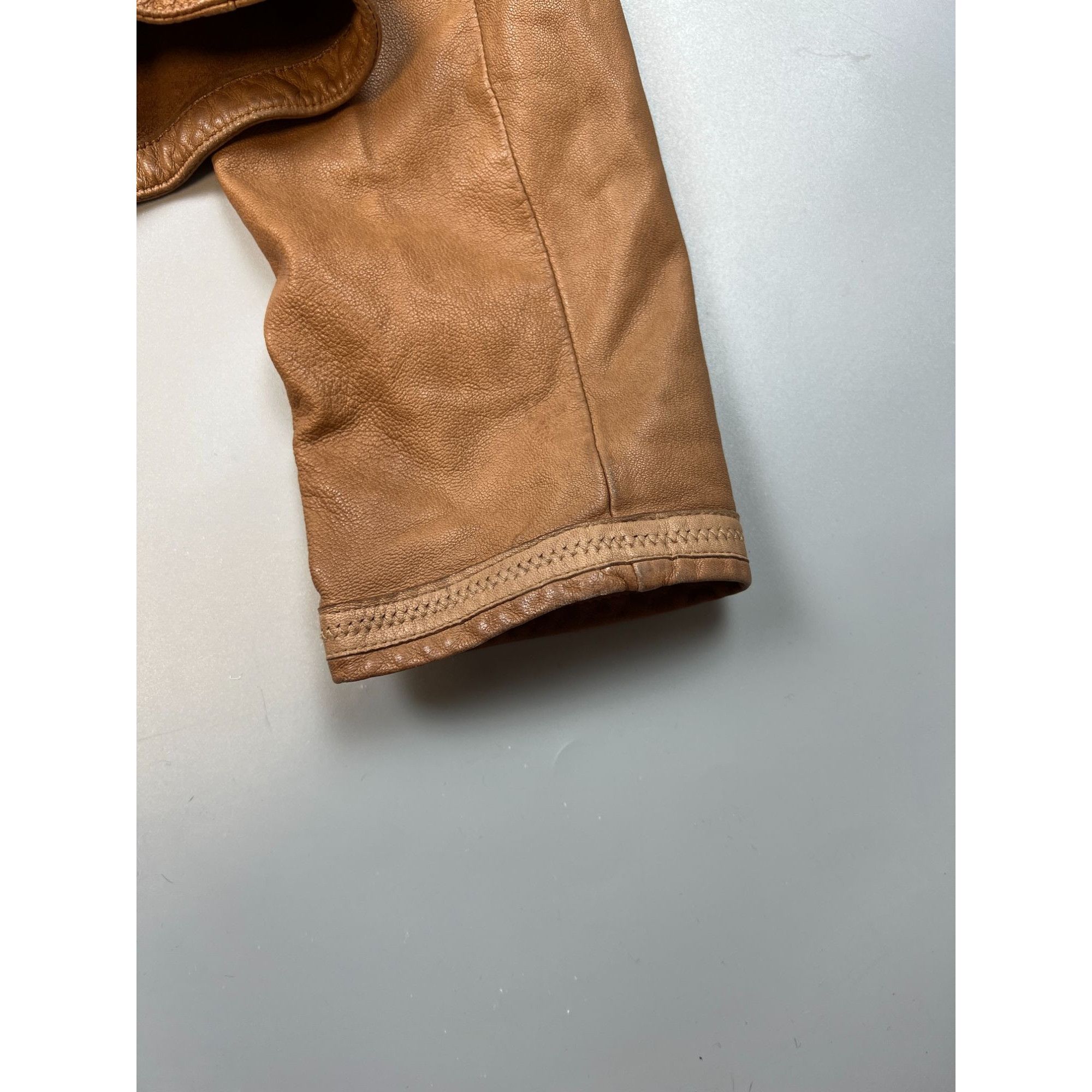 Emporio Armani Emporio Armani Shortened Collarless Leather Jacket (Y0685) Size M / US 6-8 / IT 42-44 - 11 Thumbnail