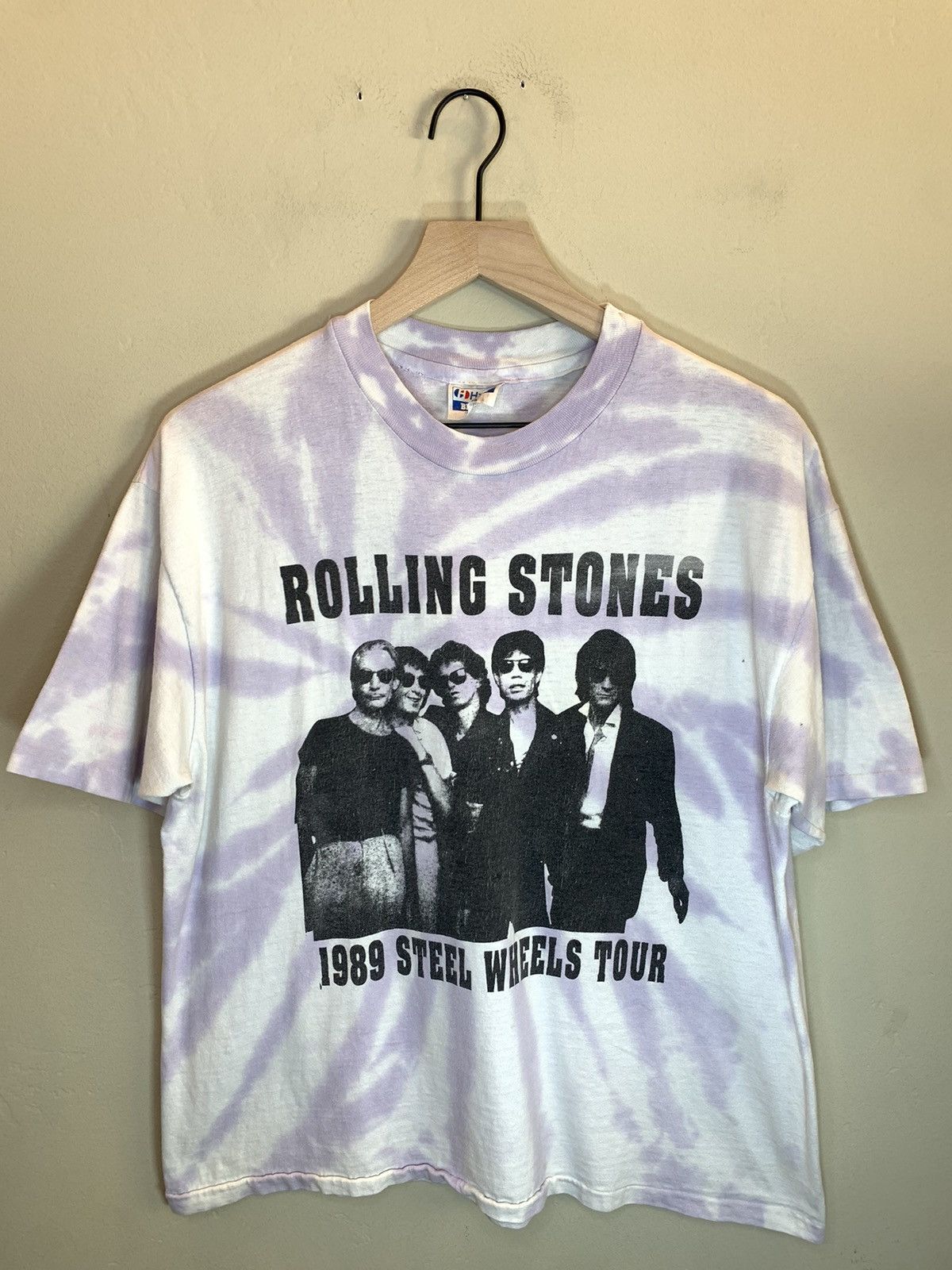 Band Tees *RARE* Vintage 80’s Rolling Stones Steel Wheels Tour T-Shirt Size US XL / EU 56 / 4 - 1 Thumbnail