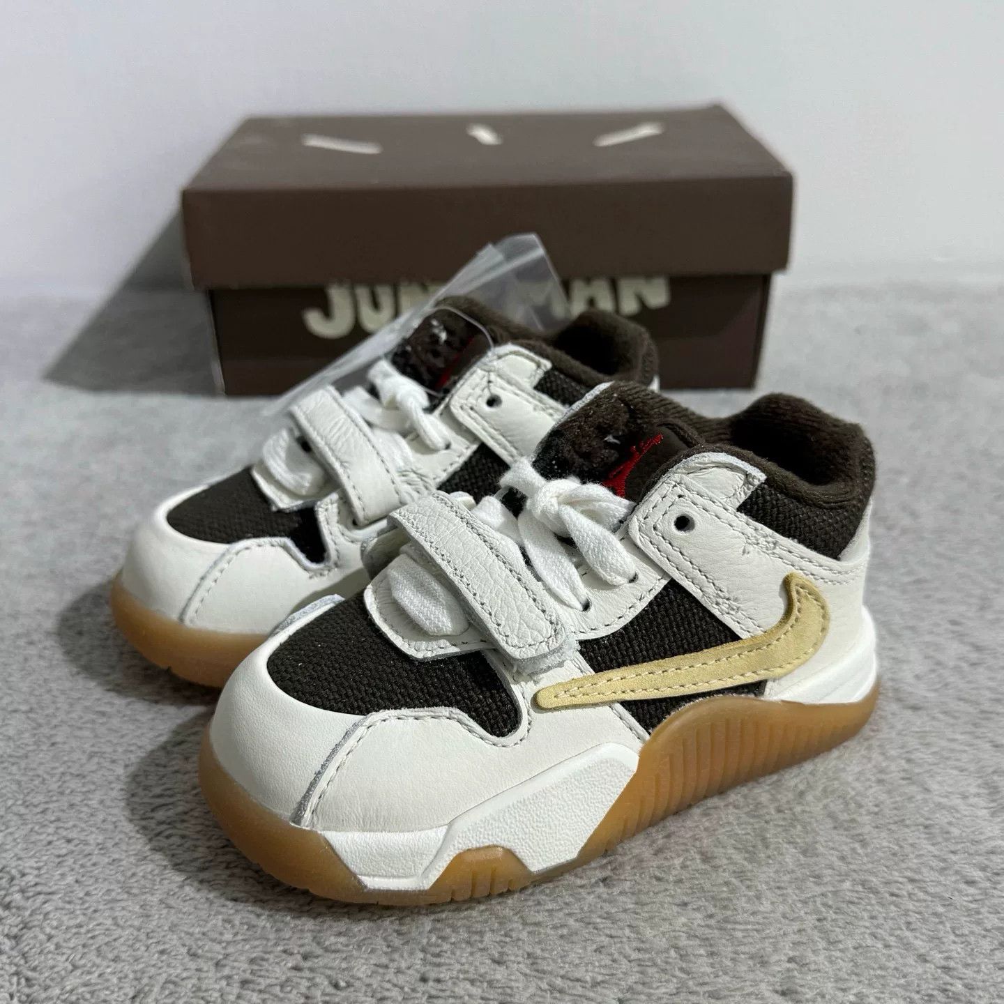 Nike Nike White Hoodie 22 Men Size US XS / EU 42 / 0 - 1 Thumbnail