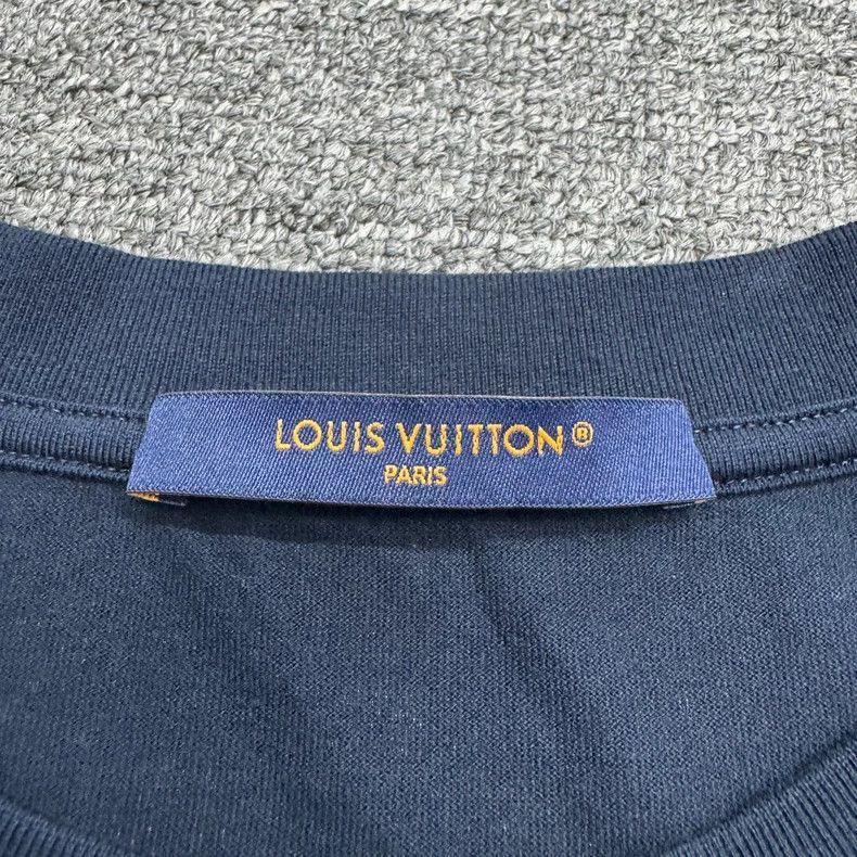 Louis Vuitton Louis Vuitton Gradient Pattern Short Sleeve TShirt-2506 Size US XL / EU 56 / 4 - 5 Thumbnail