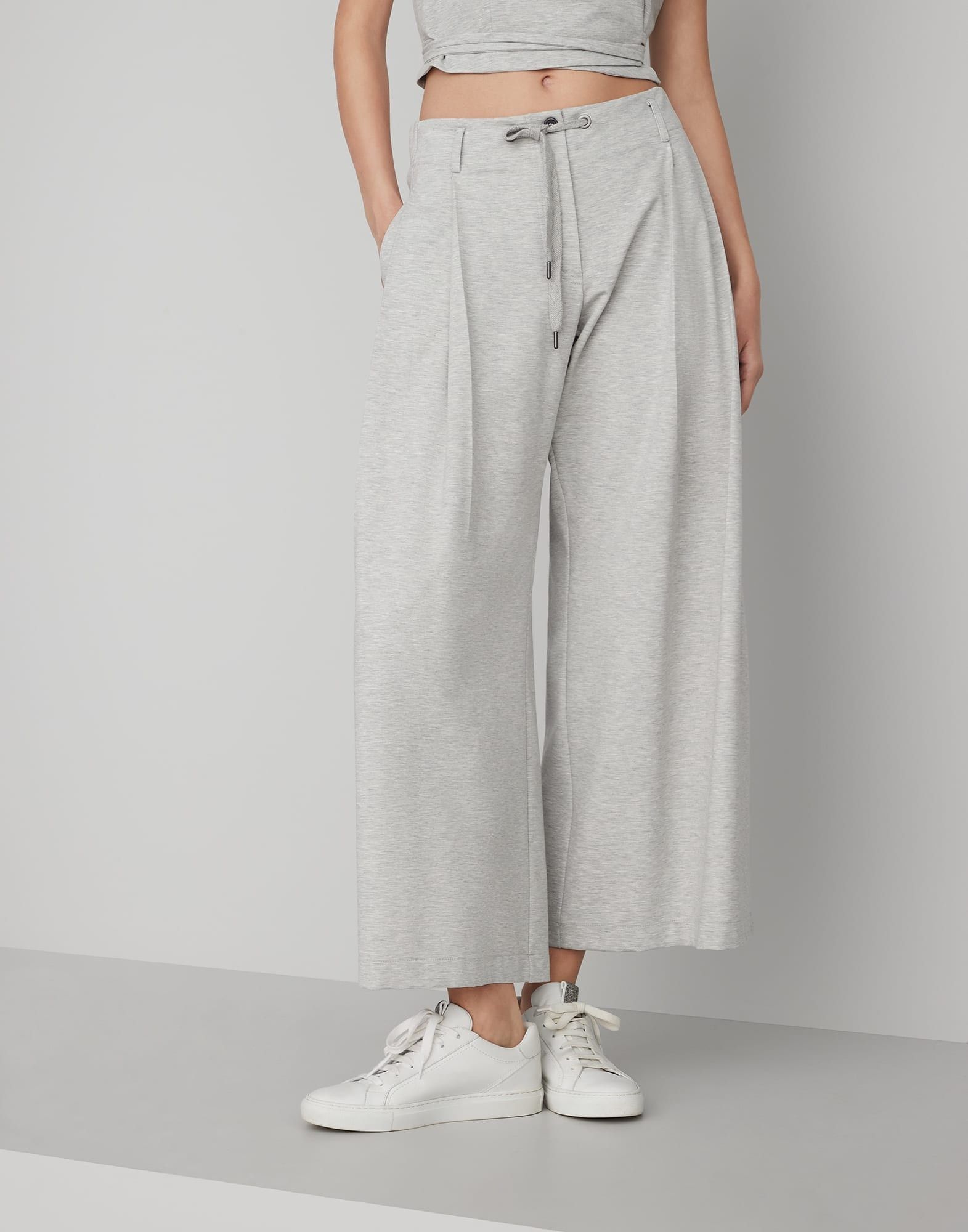 Brunello Cucinelli o1w1db10825 Woman Sport Pants in Light/Pastel Grey Size 30" / US 8 / IT 44 - 1 Thumbnail