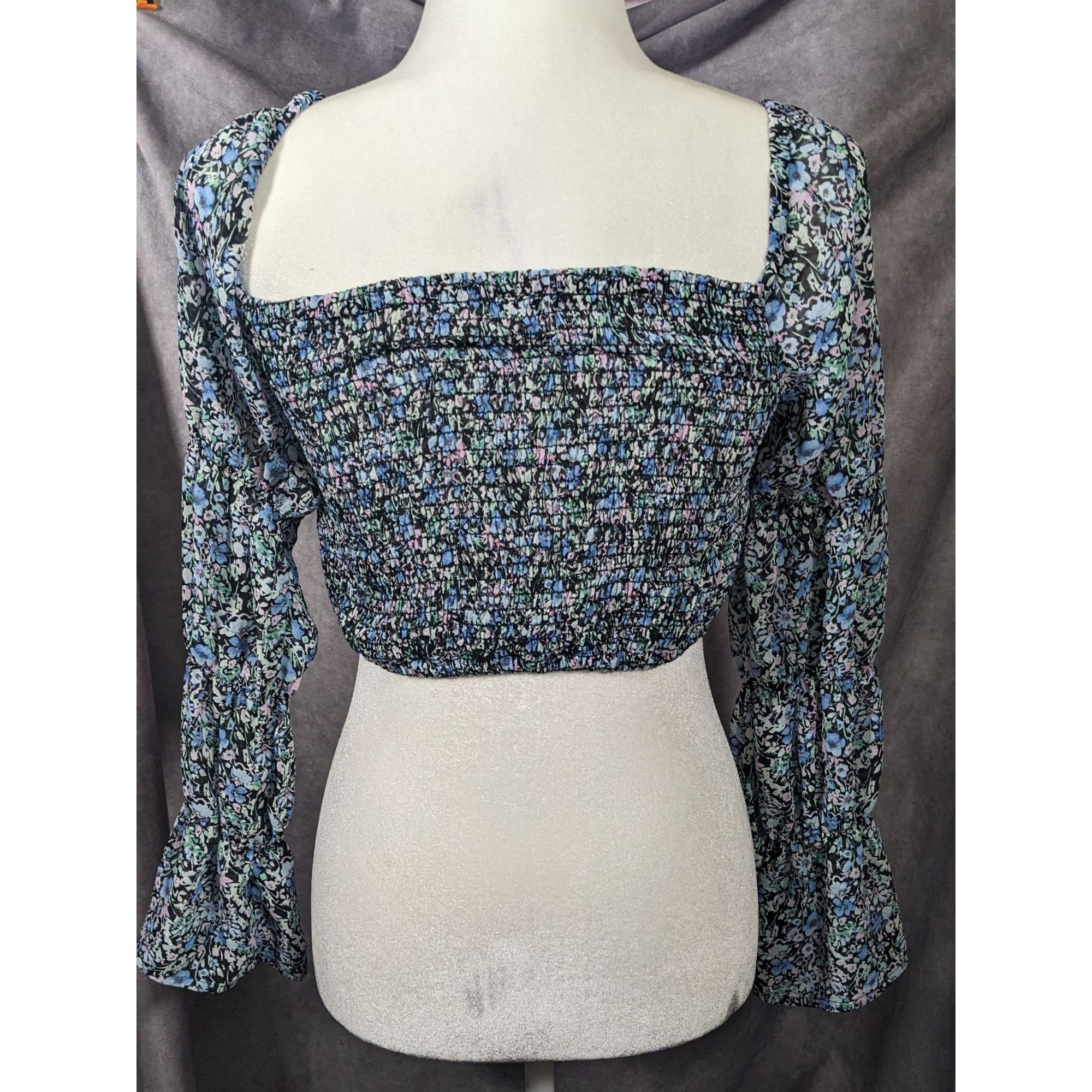 Other Between Ten Black Floral Jodie Top Size Small Size S / US 4 / IT 40 - 10 Thumbnail