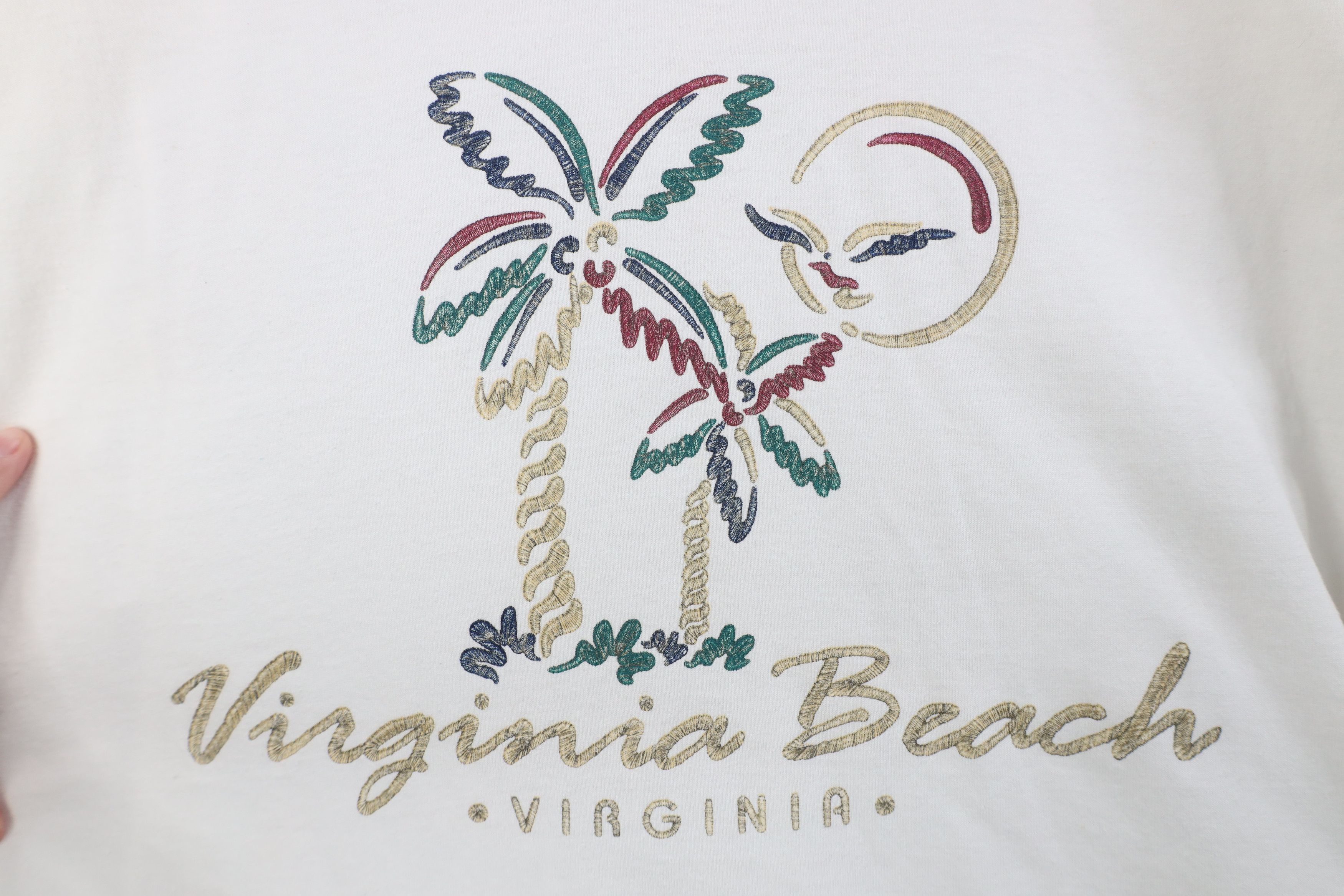 Vintage Vintage 90s Streetwear Virginia Beach Palm Tree T-Shirt USA Size US XL / EU 56 / 4 - 4 Thumbnail