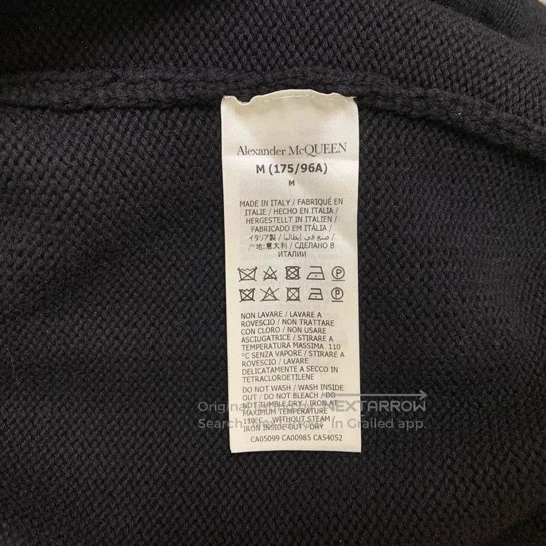 Alexander McQueen Alexander McQueen Black Skull Cardigan . Size US M / EU 48-50 / 2 - 4 Thumbnail