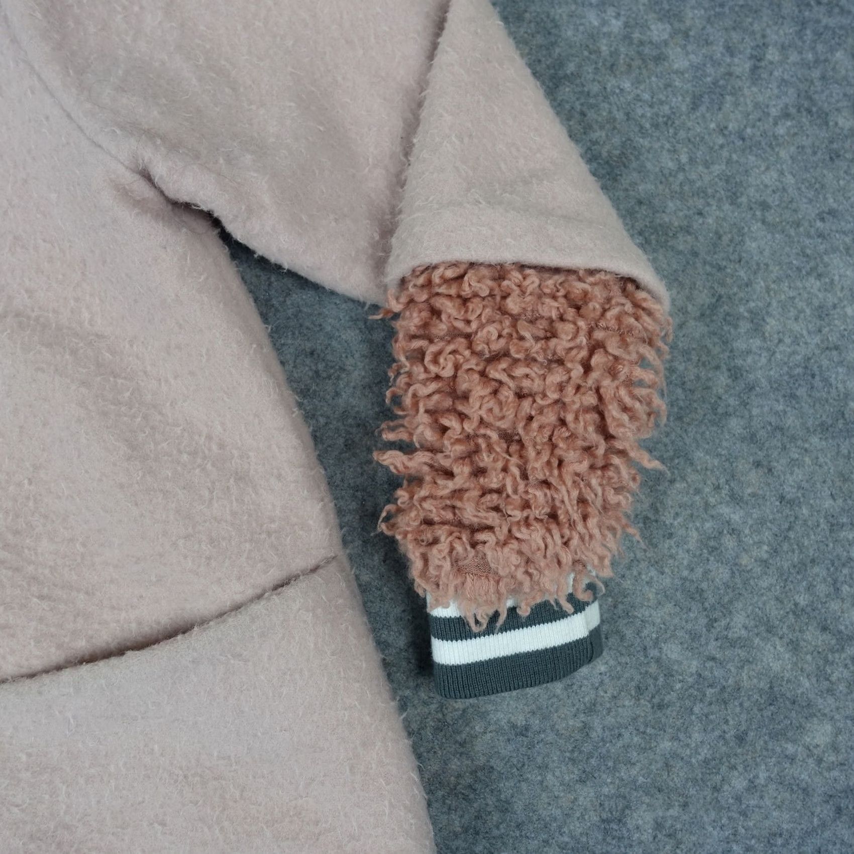 Pinko Fuzzy Pink Sherpa Faux Fur Long Bomber Jacket Open VTG Womens Large L Coat Size L / US 10 / IT 46 - 3 Thumbnail