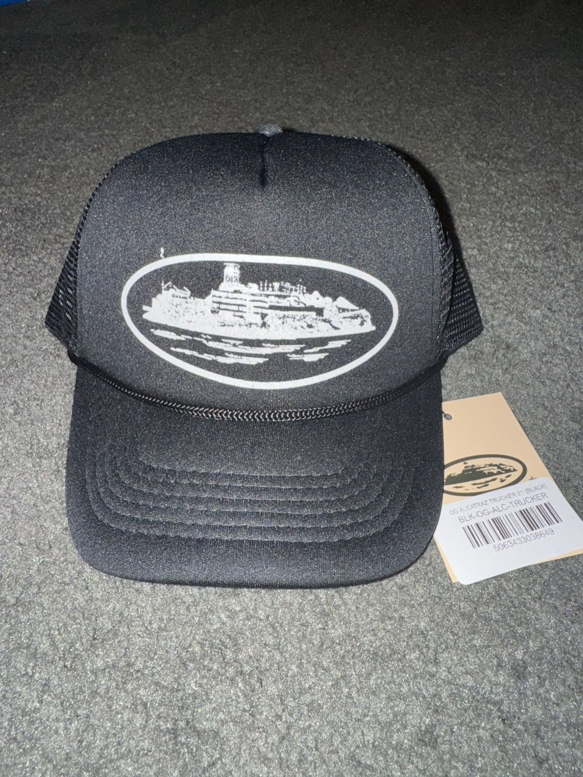 Corteiz 4Starz Alcatraz Trucker Hat Black - SS22 - JP