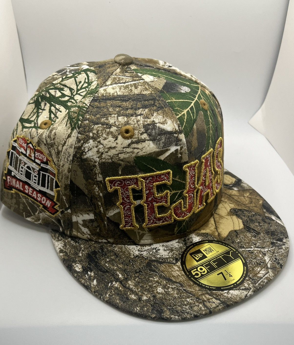New Era Size 7 1/4 Texas Rangers LA MOTOSIERRA DE TEJAS Real Tree Size ONE SIZE - 1 Thumbnail
