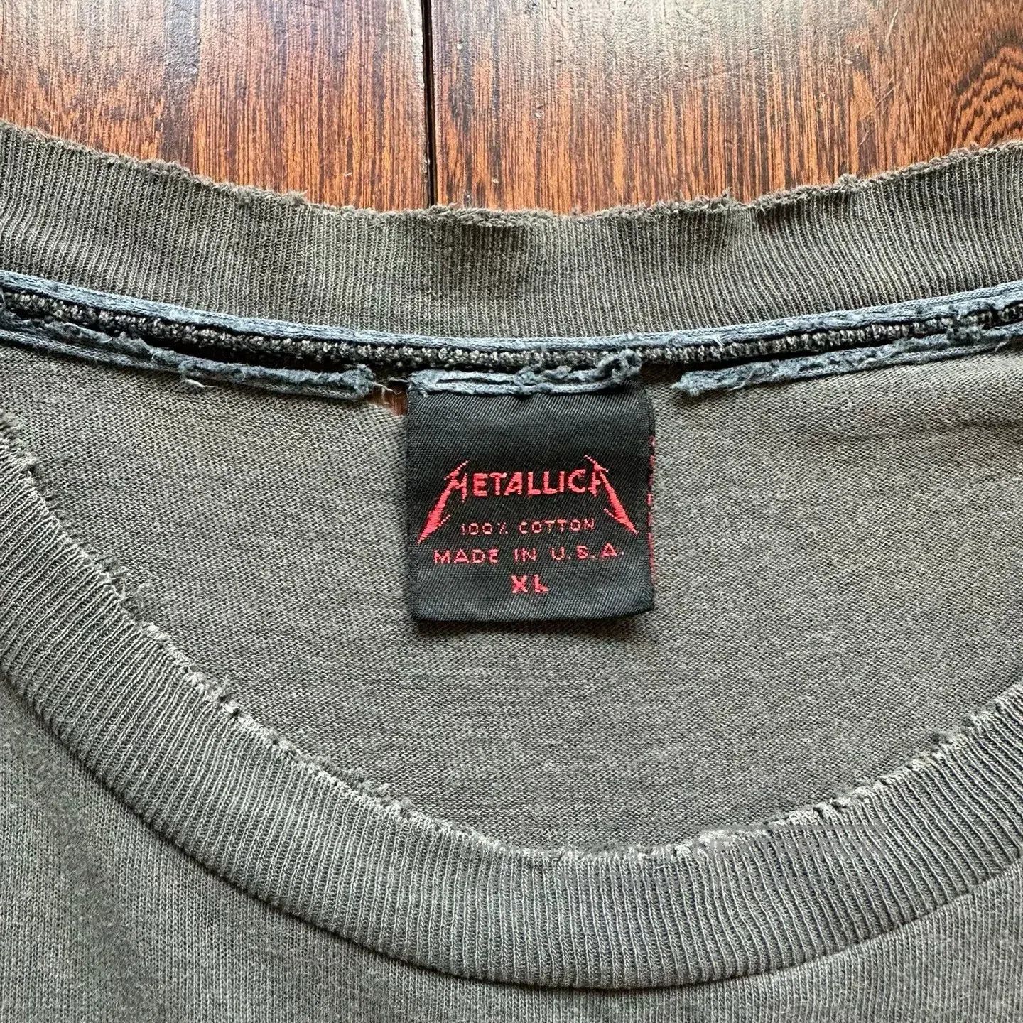 Vintage Vintage Metallica 1991 Fade Tee. Size US M / EU 48-50 / 2 - 3 Thumbnail