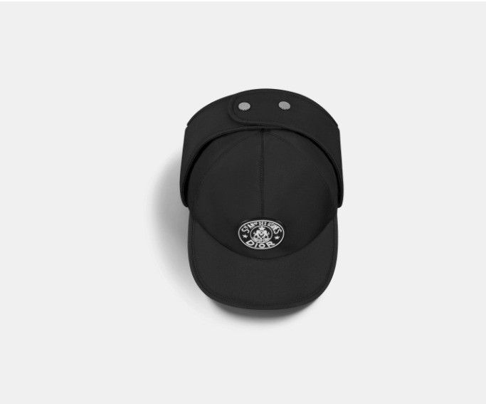 Dior o1w1db10425 34CKU940 Size: OS / Shapka Cap / Hat in Black Size ONE SIZE - 4 Thumbnail