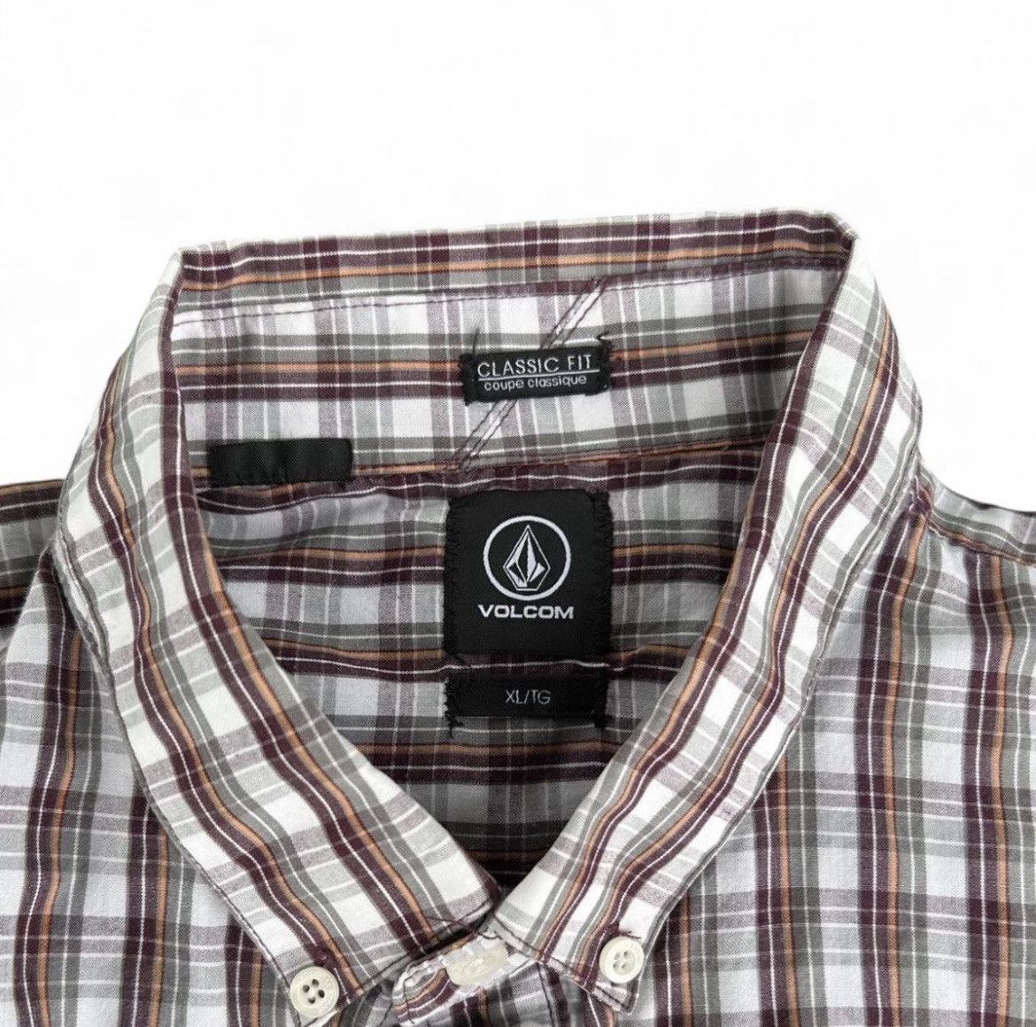Volcom Volcom - (XL) Classic Fit Short Sleeve Button Down Size US XL / EU 56 / 4 - 3 Thumbnail