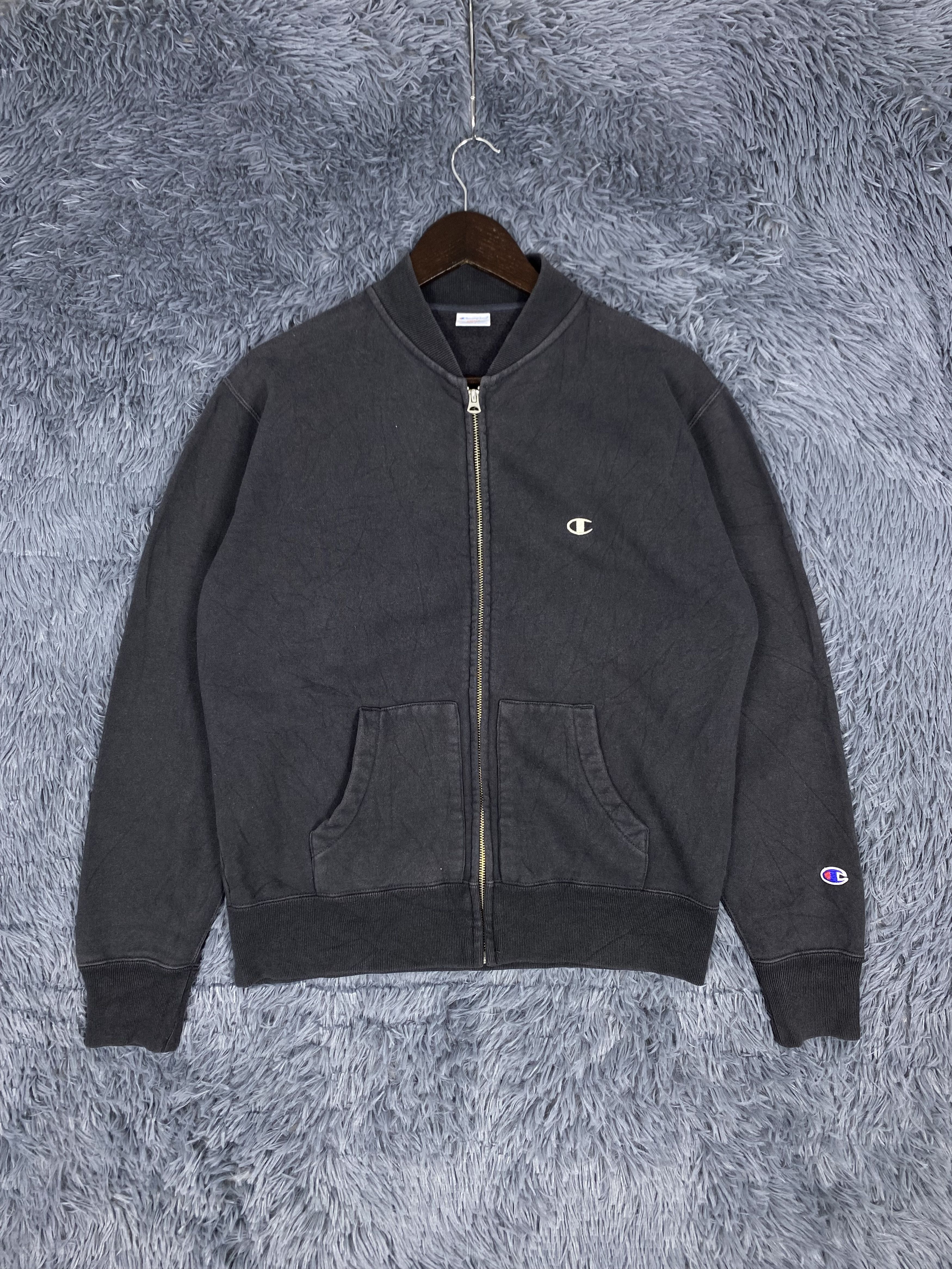 Champion Vintage Champion Varsity Faded Sweatshirts Size US S / EU 44-46 / 1 - 1 Thumbnail