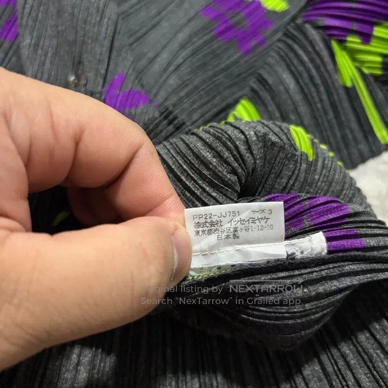 Issey Miyake Issey Miyake Pleated Long Sleeve Top, Purple Green Floral Size S / US 4 / IT 40 - 4 Thumbnail