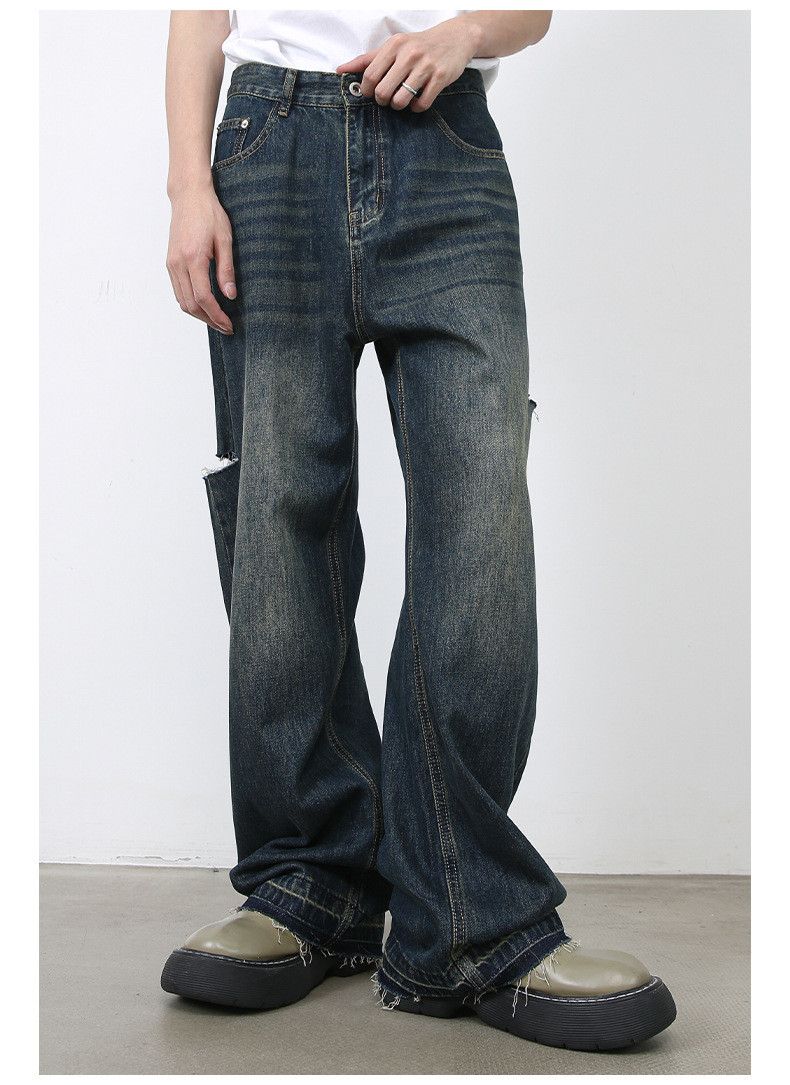 Japanese Brand Men's hip-hop loose distressed straight ripped jeans Size US 32 / EU 48 - 1 Thumbnail