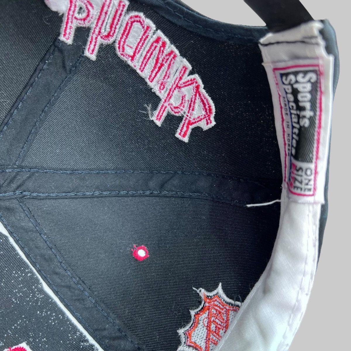 NHL × Sports Specialties × Vintage 90s NHL Chicago Blackhawks Back Script Sports Specialties Size ONE SIZE - 12 Thumbnail