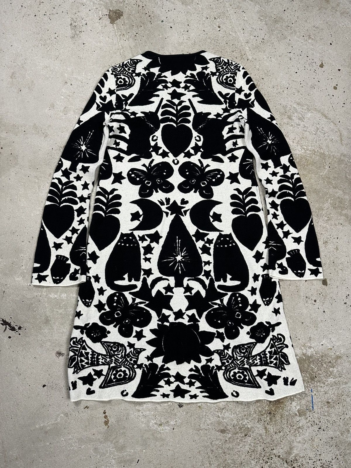 Alexander McQueen Alexander McQueen Unicorn & Floral Embroidered Wool Dress Size M / US 6-8 / IT 42-44 - 2 Thumbnail
