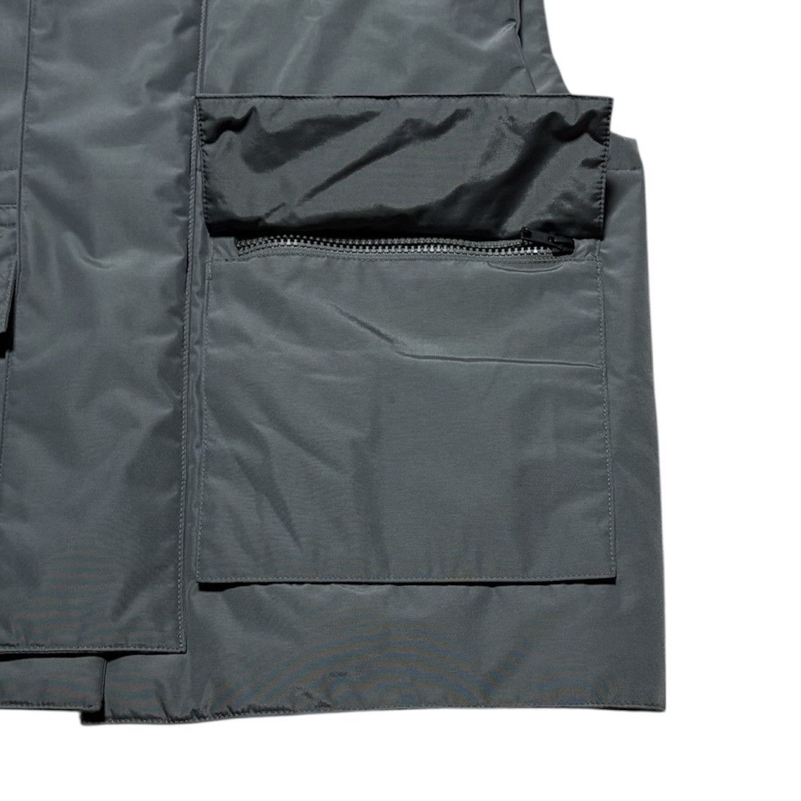 Yeezy YEEZY SEASON 1 MILITARY VEST KANYE WEST RARE YZY SZN 1 Size US XS / EU 42 / 0 - 12 Thumbnail