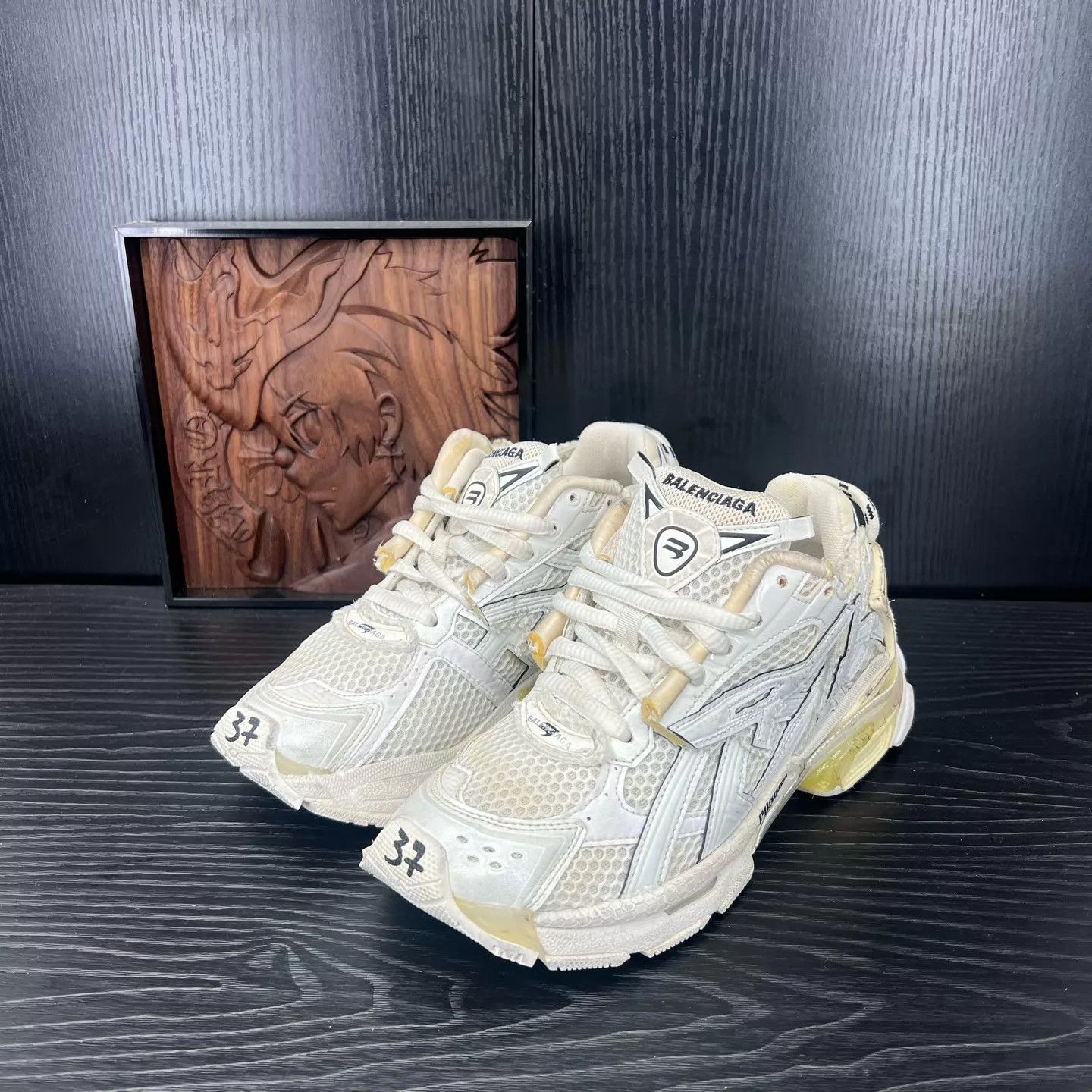 Balenciaga Balenciaga Runner Distressed White Women 37 Like New Size US 7 / IT 37 - 1 Thumbnail
