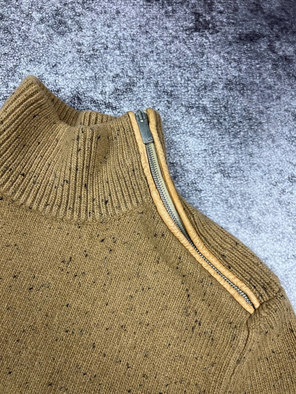 Fendi Fendi Roma FW14 Shoulder Zip Mock Neck Wool Sweater Size US M / EU 48-50 / 2 - 5 Thumbnail
