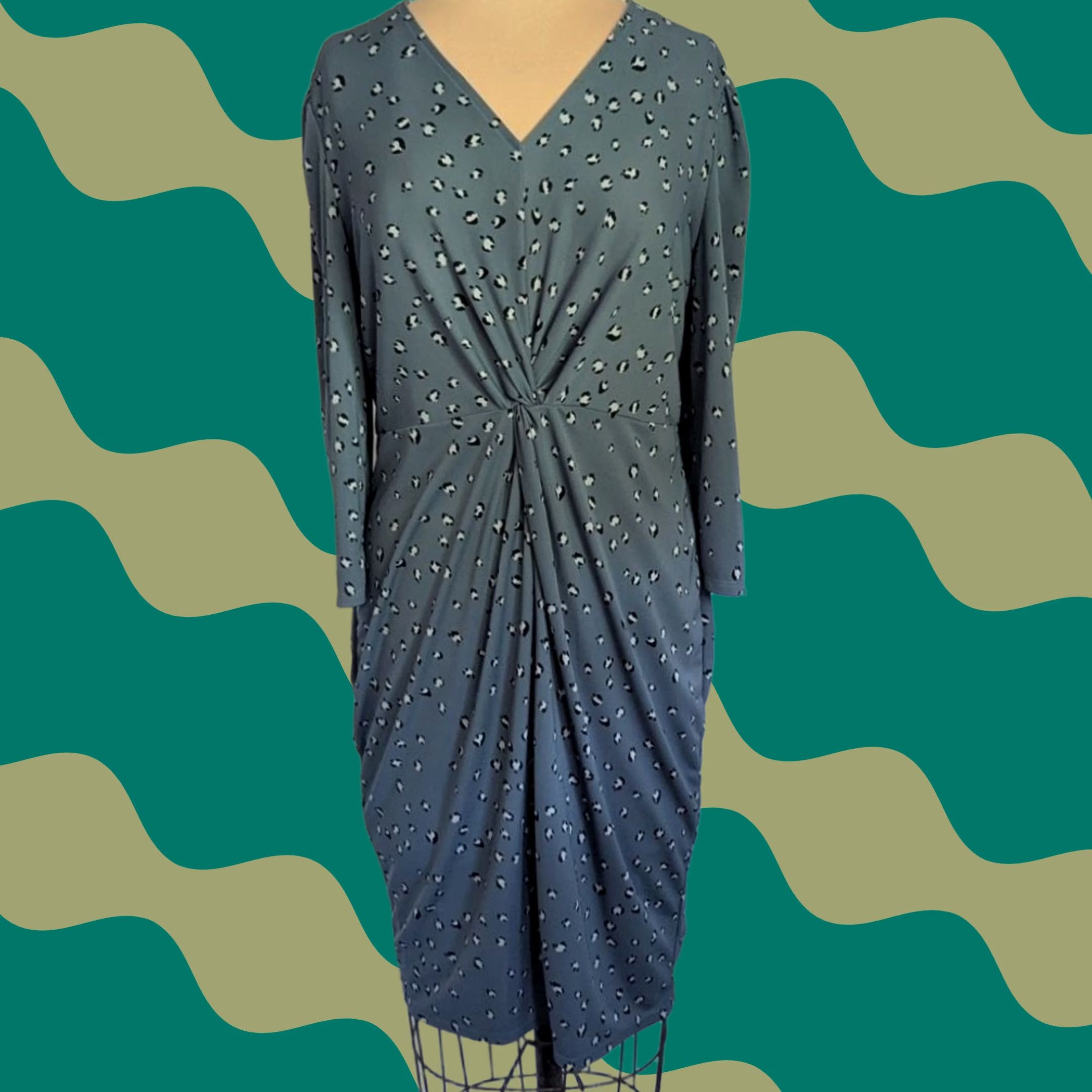 Vintage Lark & Ro Blue Animal Print Twist Front V-Neck Sheath Dress L Midi Long Sleeve Jersey Stretch Women Size L / US 10 / IT 46 - 1 Thumbnail