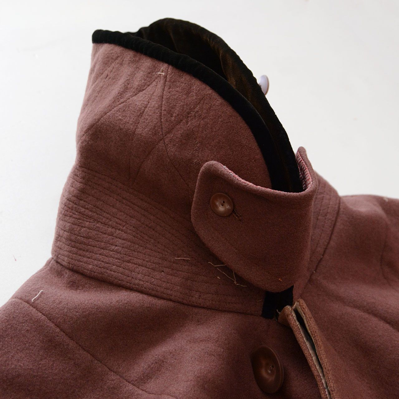 Other Japanese Retro-Modern Wool Mantle, Marusho Vintage Showa Size US M / EU 48-50 / 2 - 13 Thumbnail