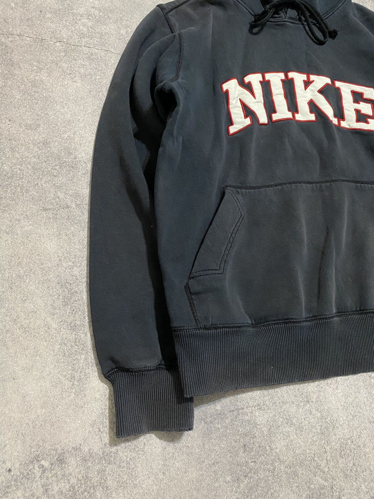 Nike × Vintage Vintage Nike Distressed Spellout Hoodie Big Logo Size US S / EU 44-46 / 1 - 3 Thumbnail