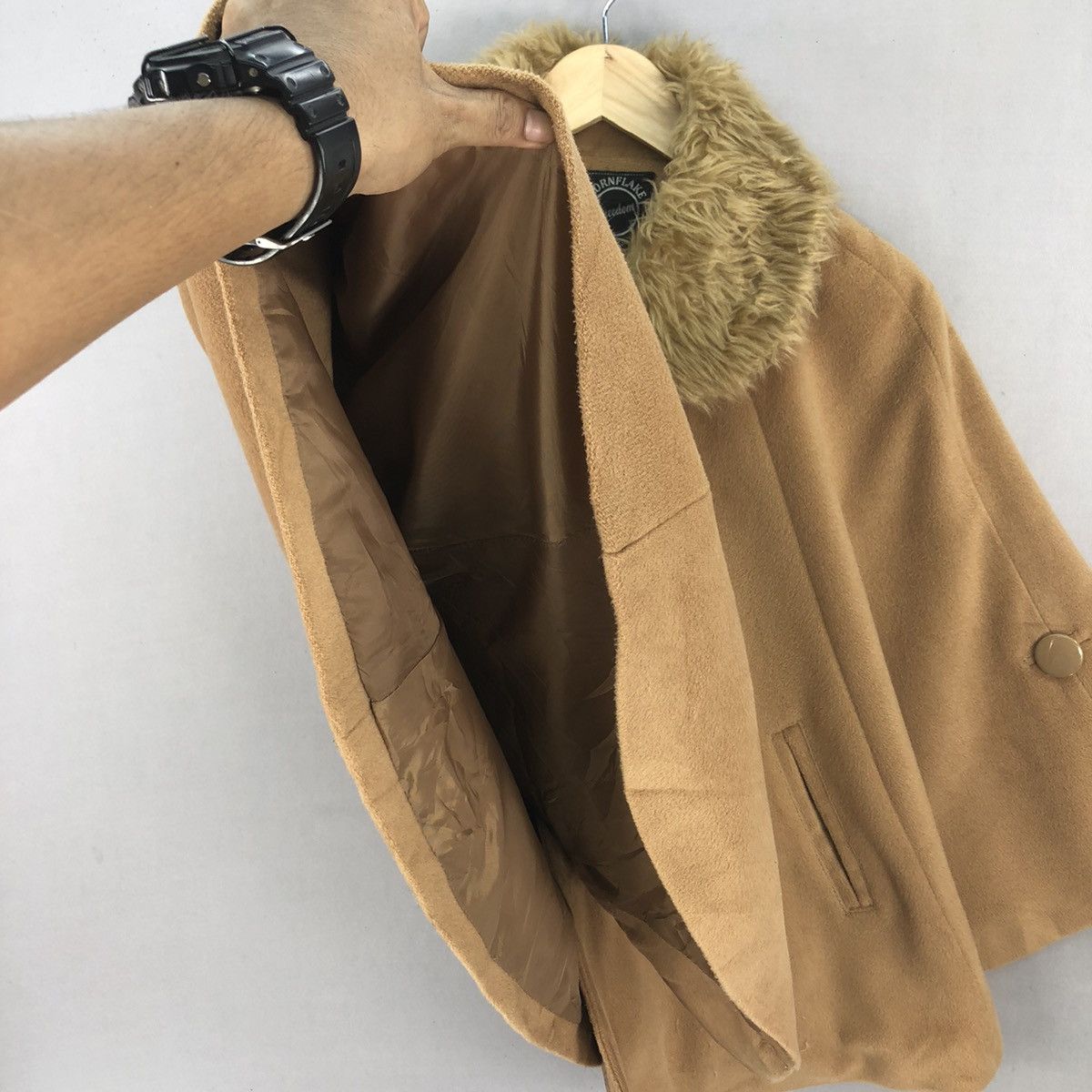 Japanese Brand Cornflake Freedom Faux Fur Cape Size M / US 6-8 / IT 42-44 - 6 Thumbnail