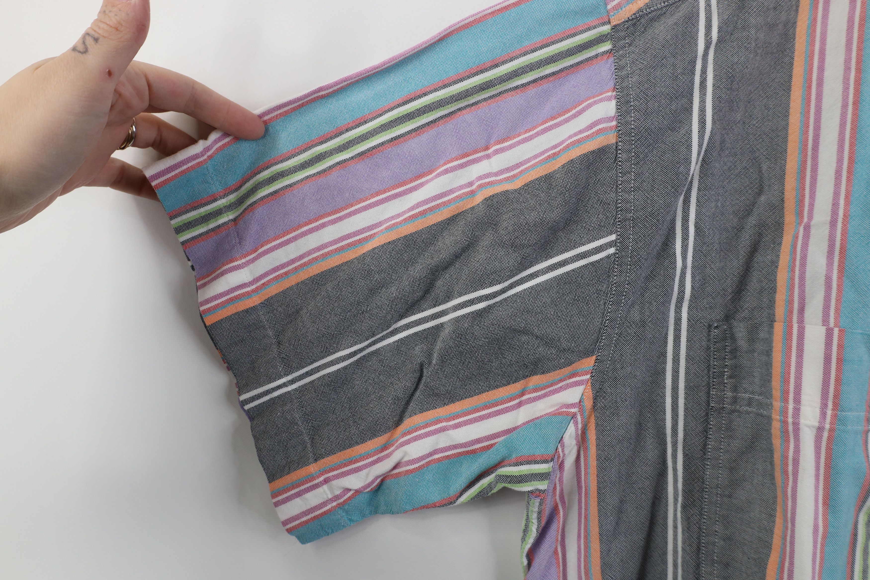Vintage Vintage 90s Streetwear Rainbow Short Sleeve Button Shirt Size US L / EU 52-54 / 3 - 9 Thumbnail