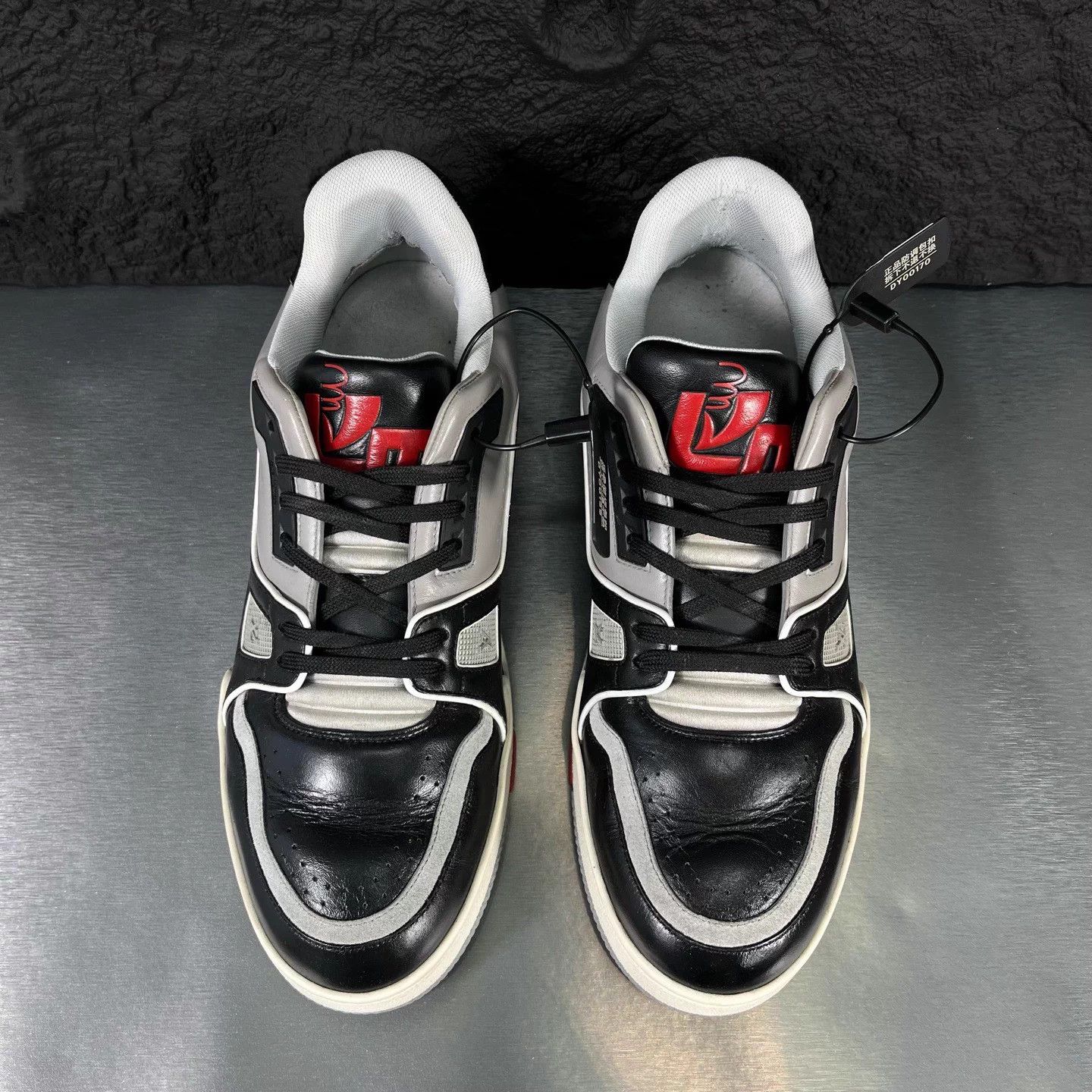Louis Vuitton Louis Vuitton Trainer Black Cement UK7/41 95New Size US 7 / EU 40 - 2 Thumbnail