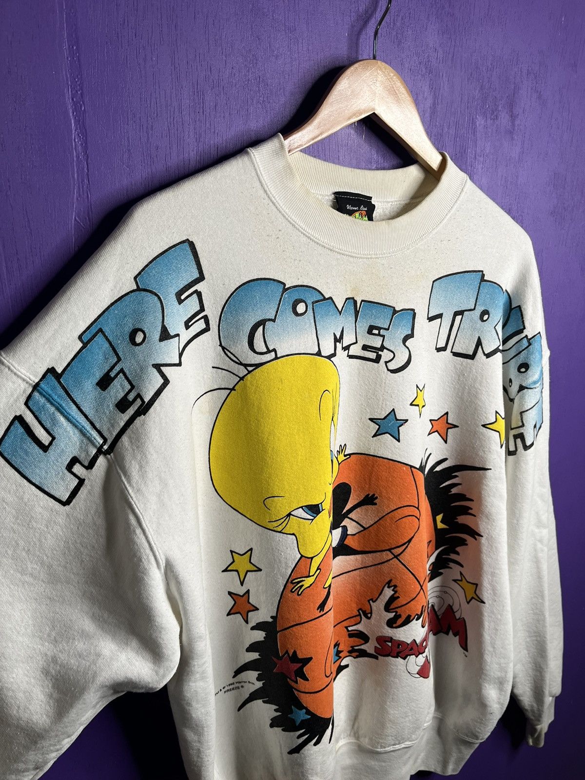 Vintage Vintage 1996 Looney tunes tweety space jam crewneck Size US XL / EU 56 / 4 - 3 Thumbnail