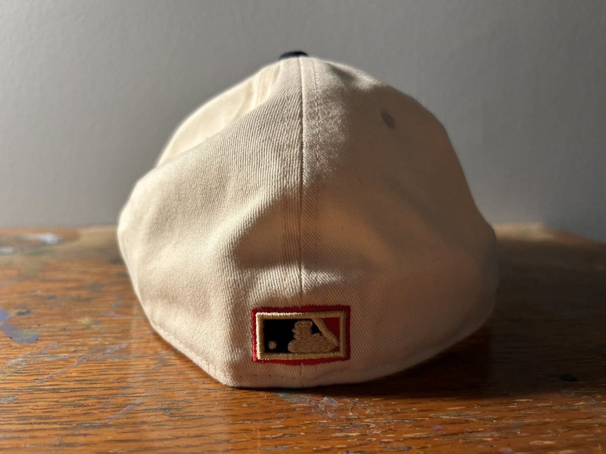 New Era New era Yankees 50th anniversary fitted Size 46 - 3 Thumbnail