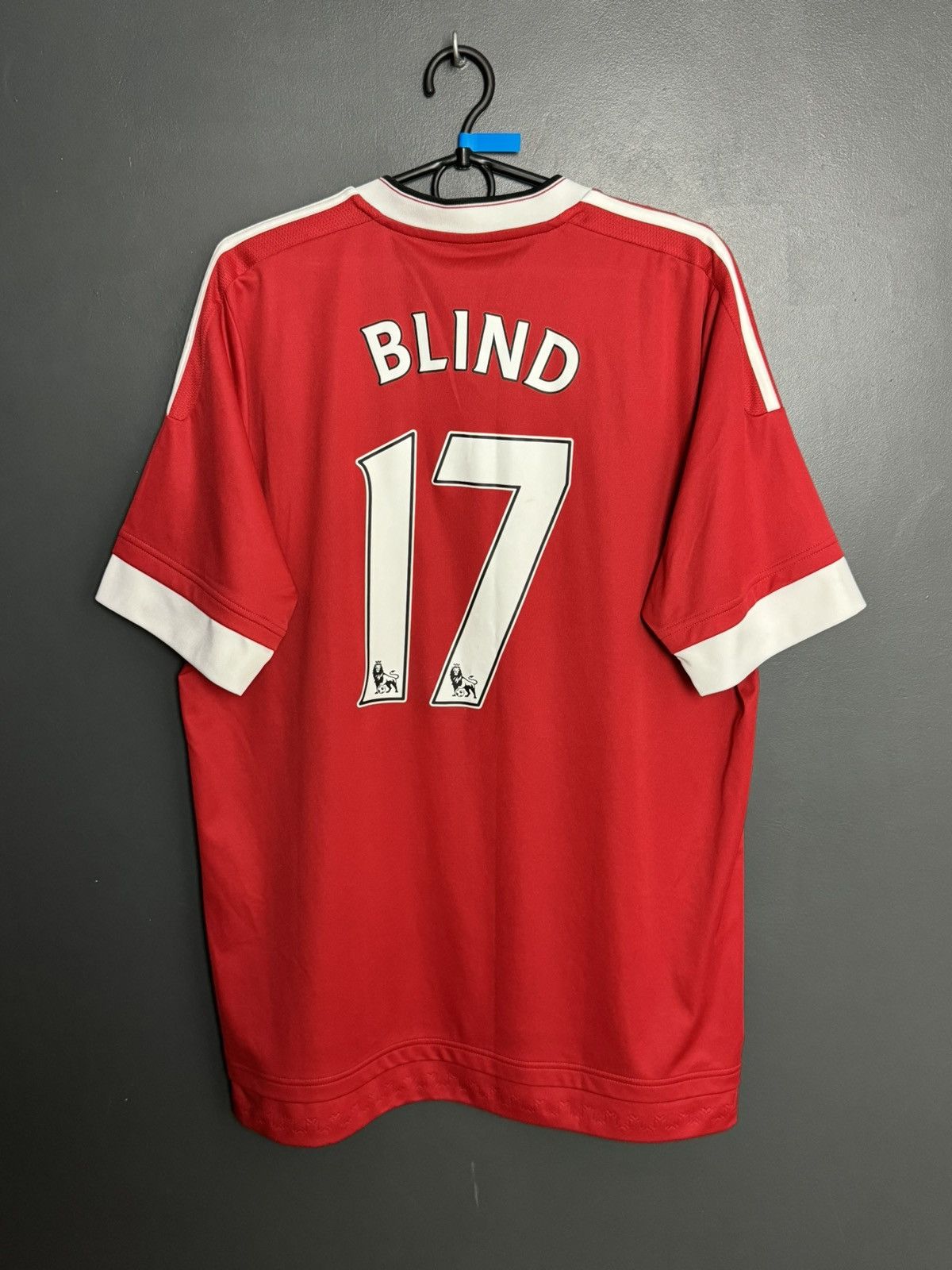 Adidas Manchester United 15/16 Home Blind Football Jersey Size US L / EU 52-54 / 3 - 1 Thumbnail