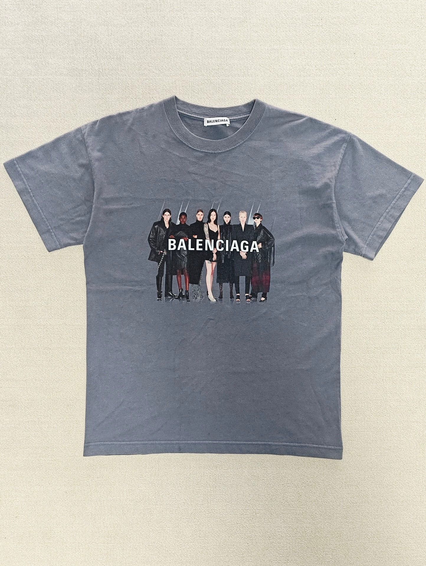 トップス Balenciaga 12ss archive portrait T-Shirt Balenciaga 12ss archive portrait T-Shirt - メルカリ