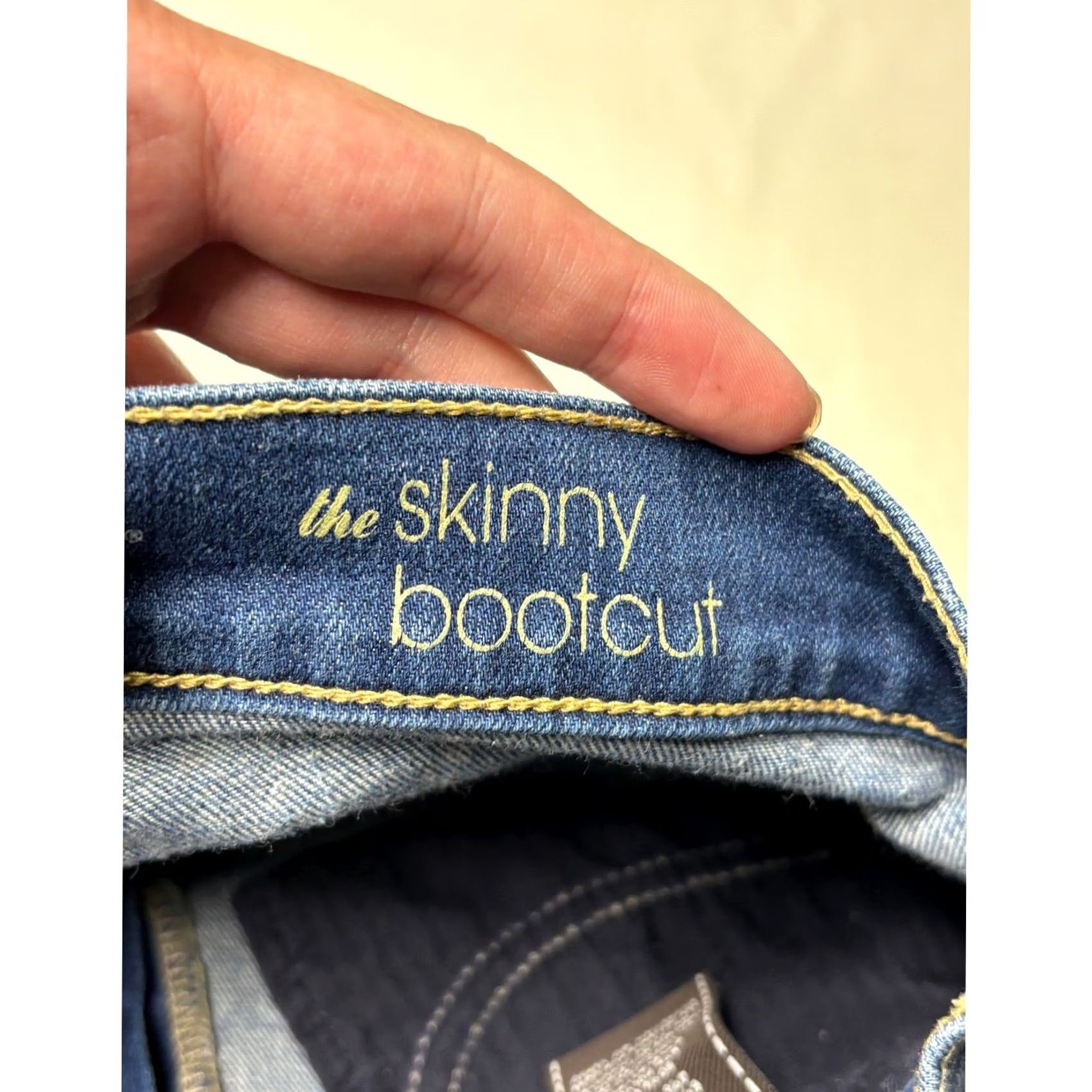 7 For All Mankind 7 For All Mankind The Skinny Bootcut Jeans Medium Wash Blue Denim 28X29 Made USA Women Jeans Size 28" / US 6 / IT 42 - 6 Thumbnail