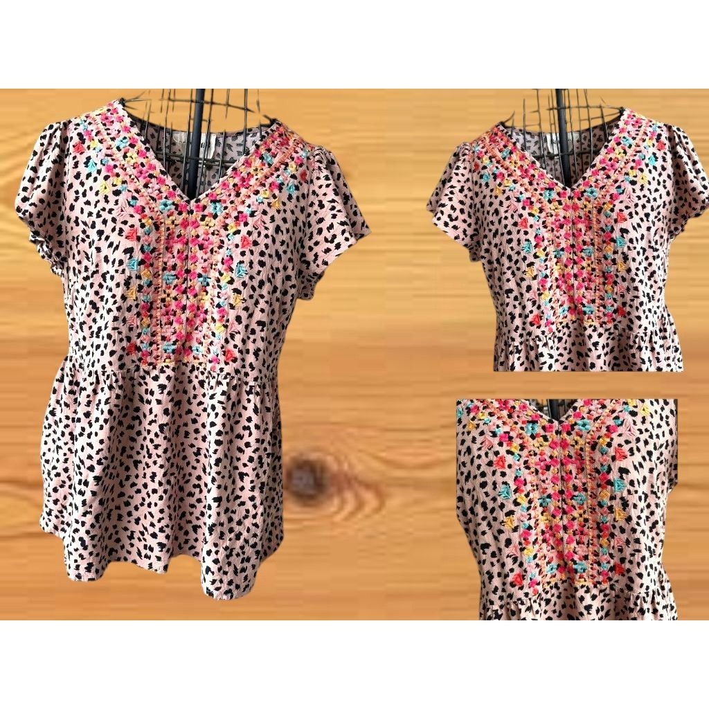 Other Savanna Jane Leopard Print Blouse Small Embroidered Artsy Size S / US 4 / IT 40 - 2 Thumbnail